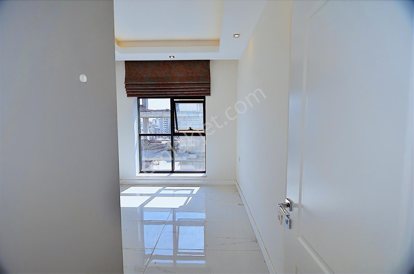 Alanya Mahmutlar Volantis Tower Residence Satılık 1+1 Daire - Görsel 3