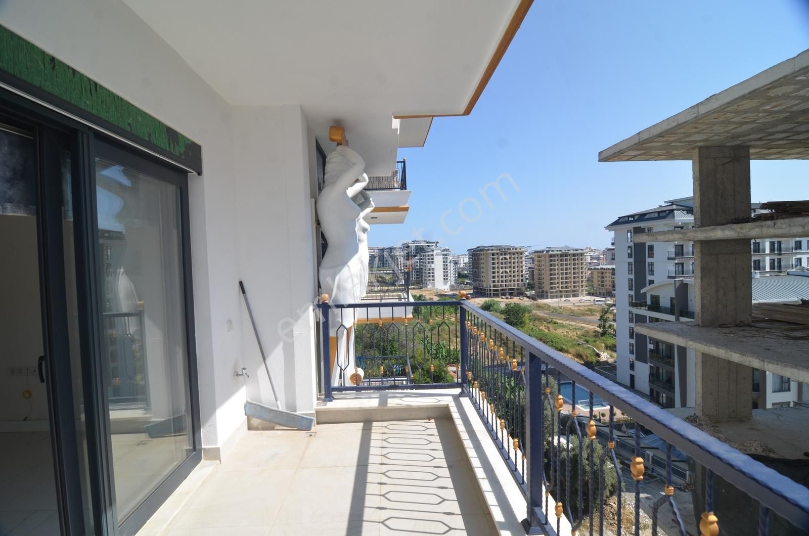 Alanya Mahmutlar Volantis Tower Residence Satılık 1+1 Daire - Görsel 13