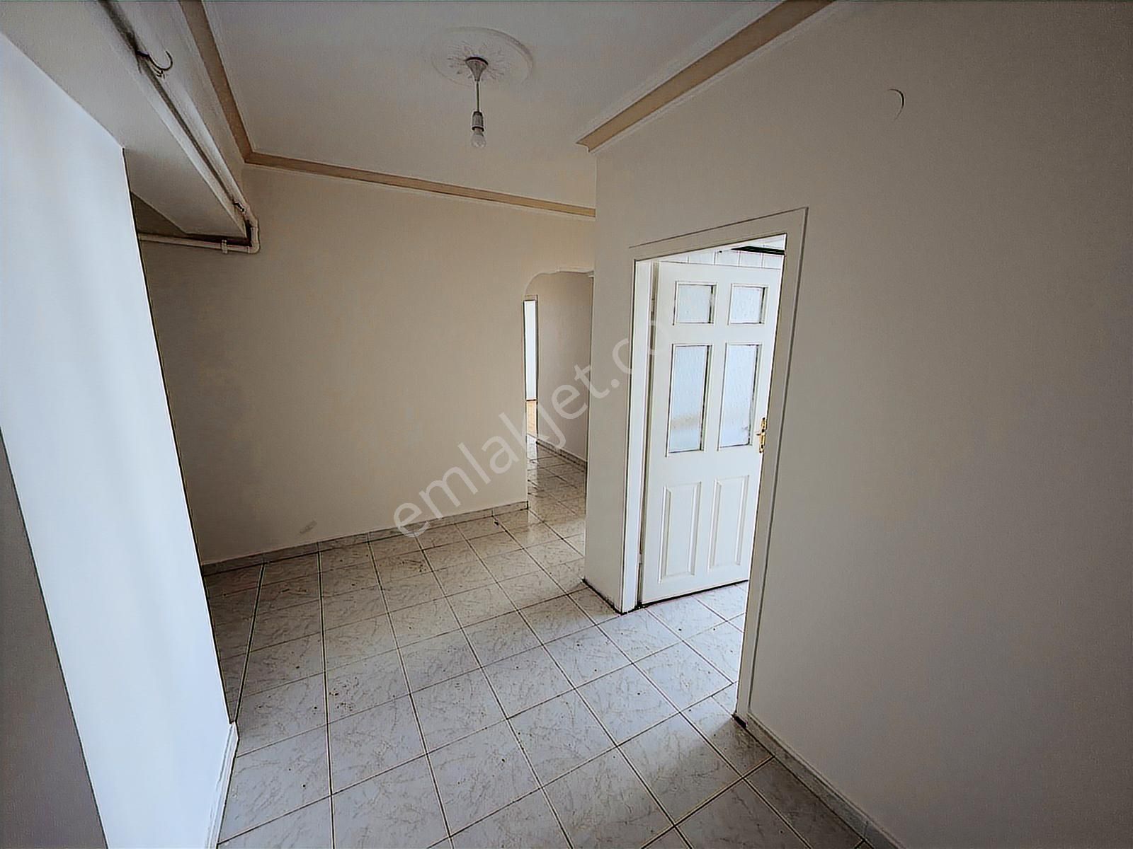 Bademlikte Temiz 3+1 Kiralık Daire - Görsel 10