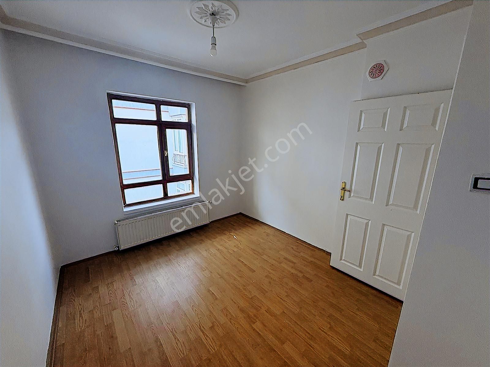 Bademlikte Temiz 3+1 Kiralık Daire - Görsel 5
