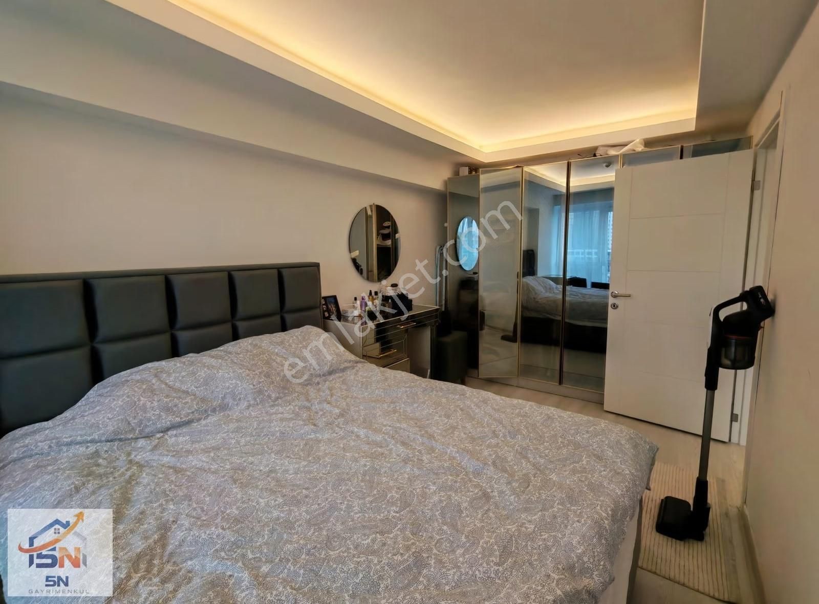 Metrobüse Yürüme Mesafesi Satılık 1+1 Daire - Görsel 12