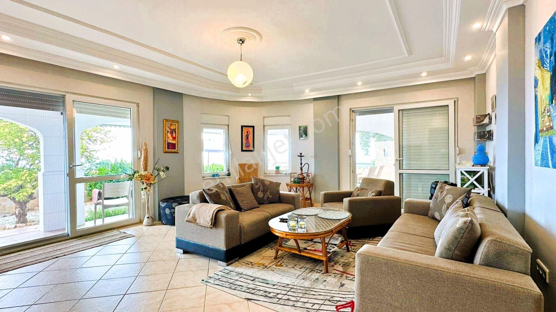 Alanya Mahmutlar’da Doğayla İç İçe, Denize Yakın 4+1 Lüks Villa - Görsel 6