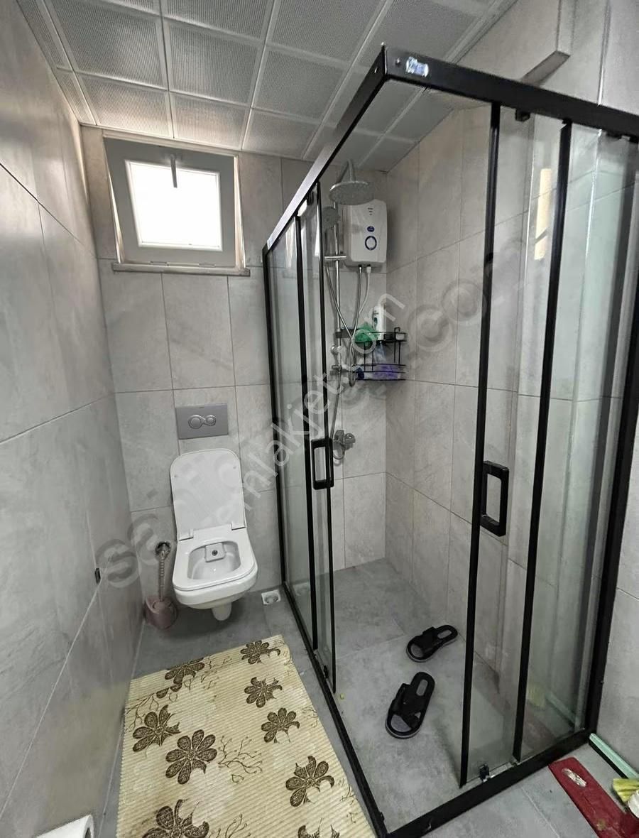 Gizemli Emlaktan Satılık 1+1 Geniş Daire - Görsel 9