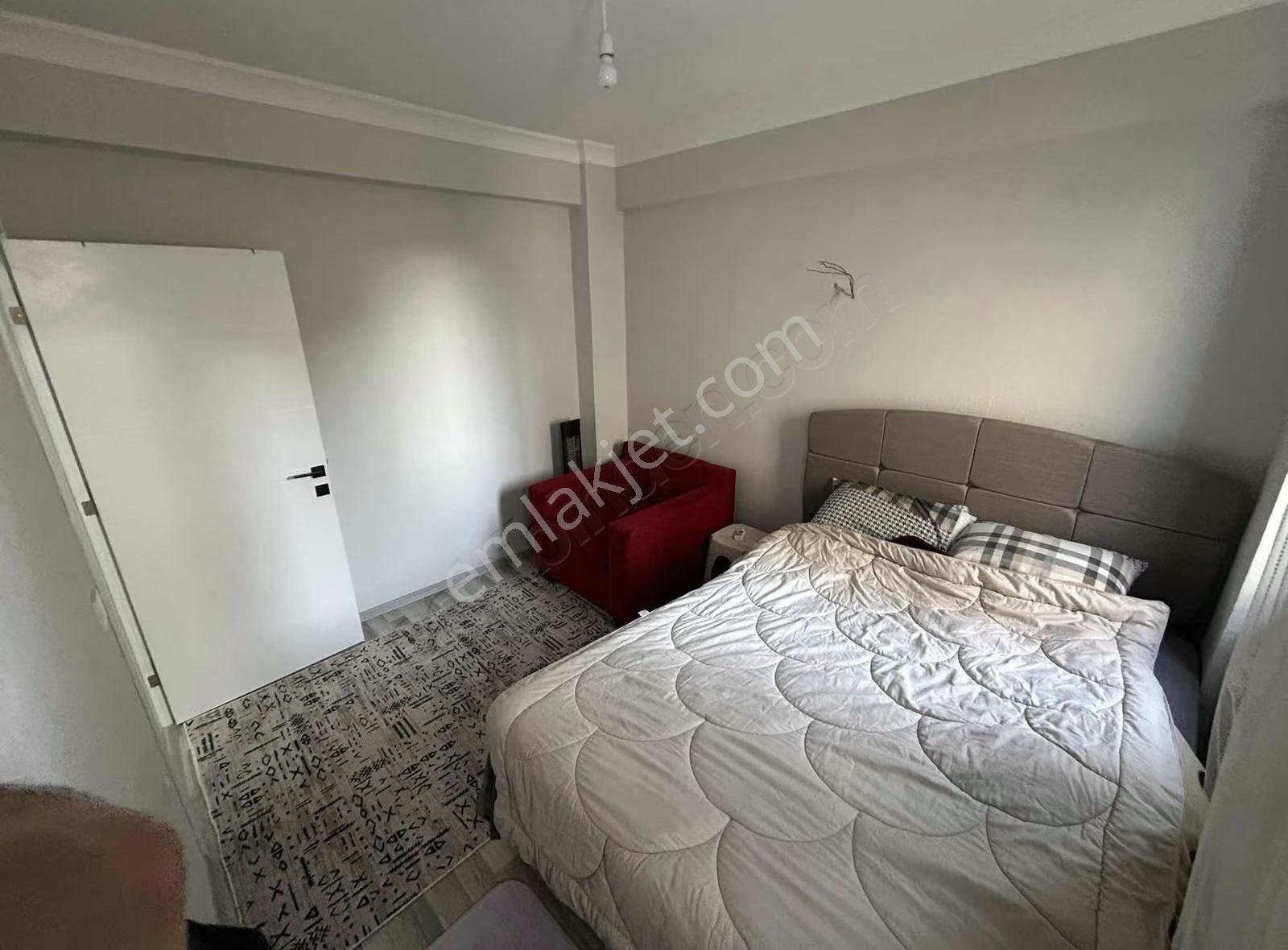 Gizemli Emlaktan Satılık 1+1 Geniş Daire - Görsel 16