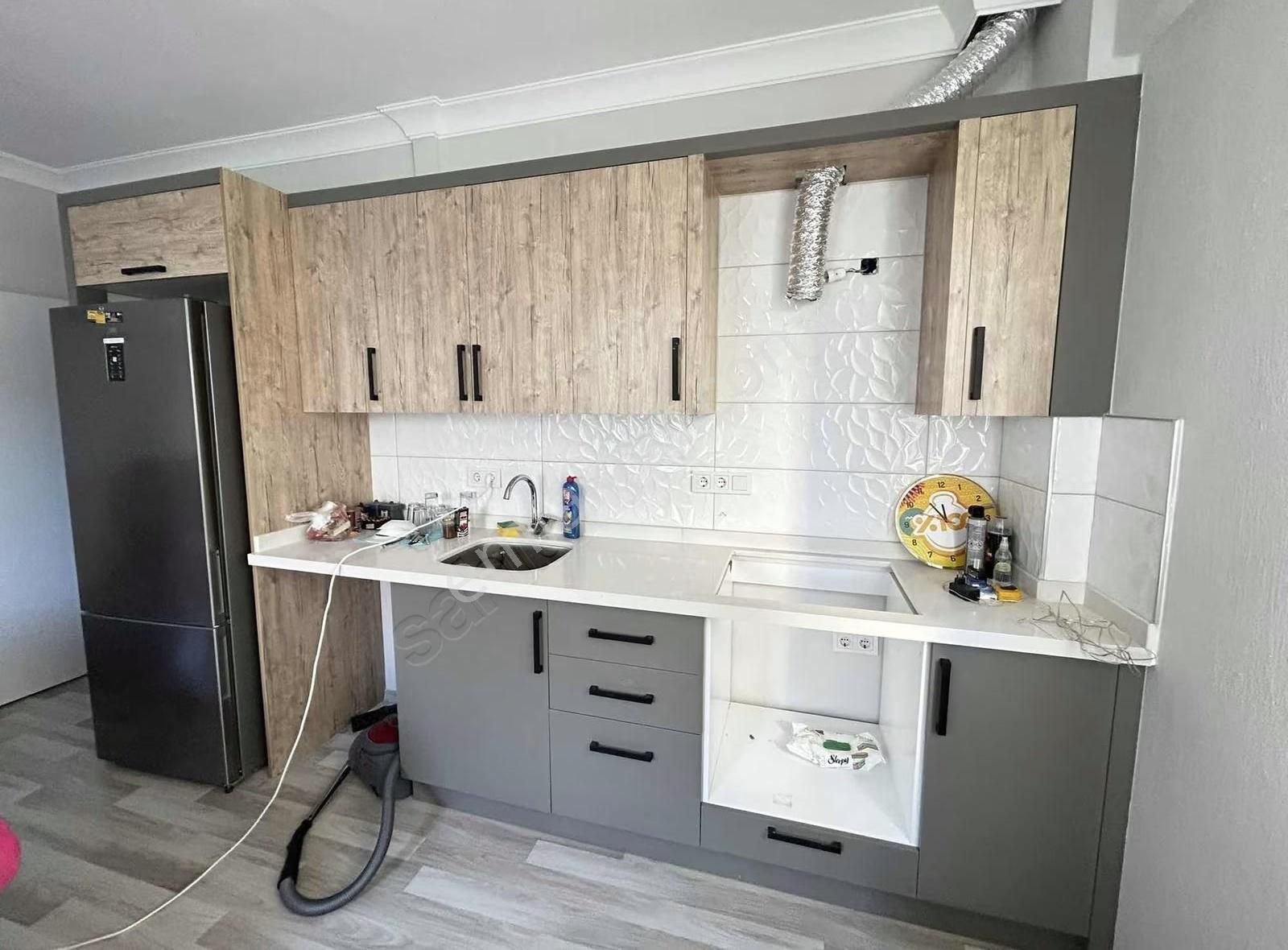 Gizemli Emlaktan Satılık 1+1 Geniş Daire - Görsel 17