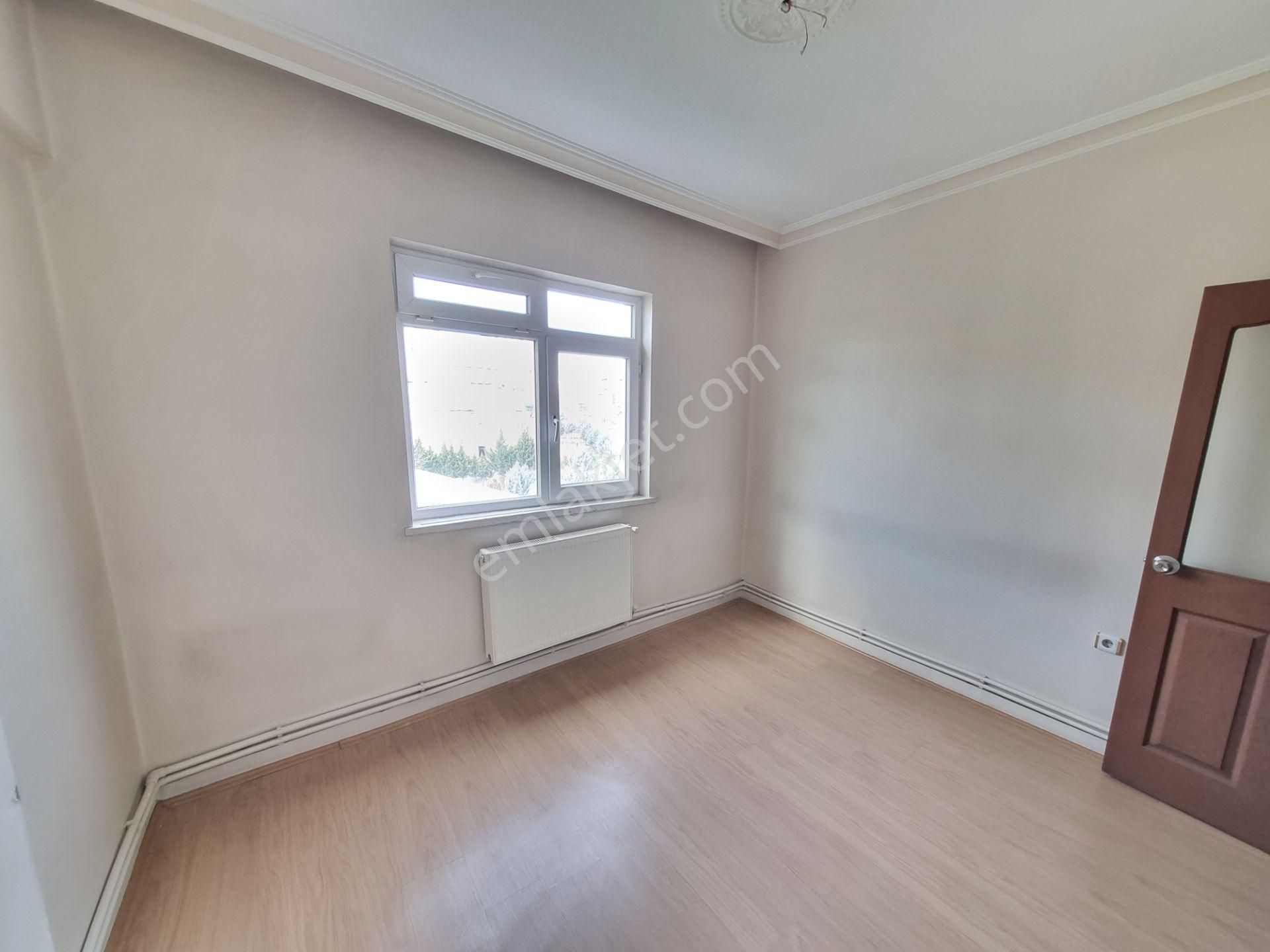 İvedik Cadde Üzeri-asansörlü-metroya 16 Dk Yürüme Mesafesinde 3+1 Kiralık Daire - Görsel 24