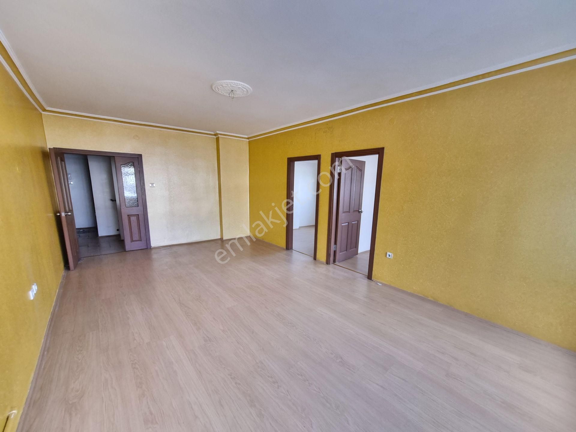 İvedik Cadde Üzeri-asansörlü-metroya 16 Dk Yürüme Mesafesinde 3+1 Kiralık Daire - Görsel 4