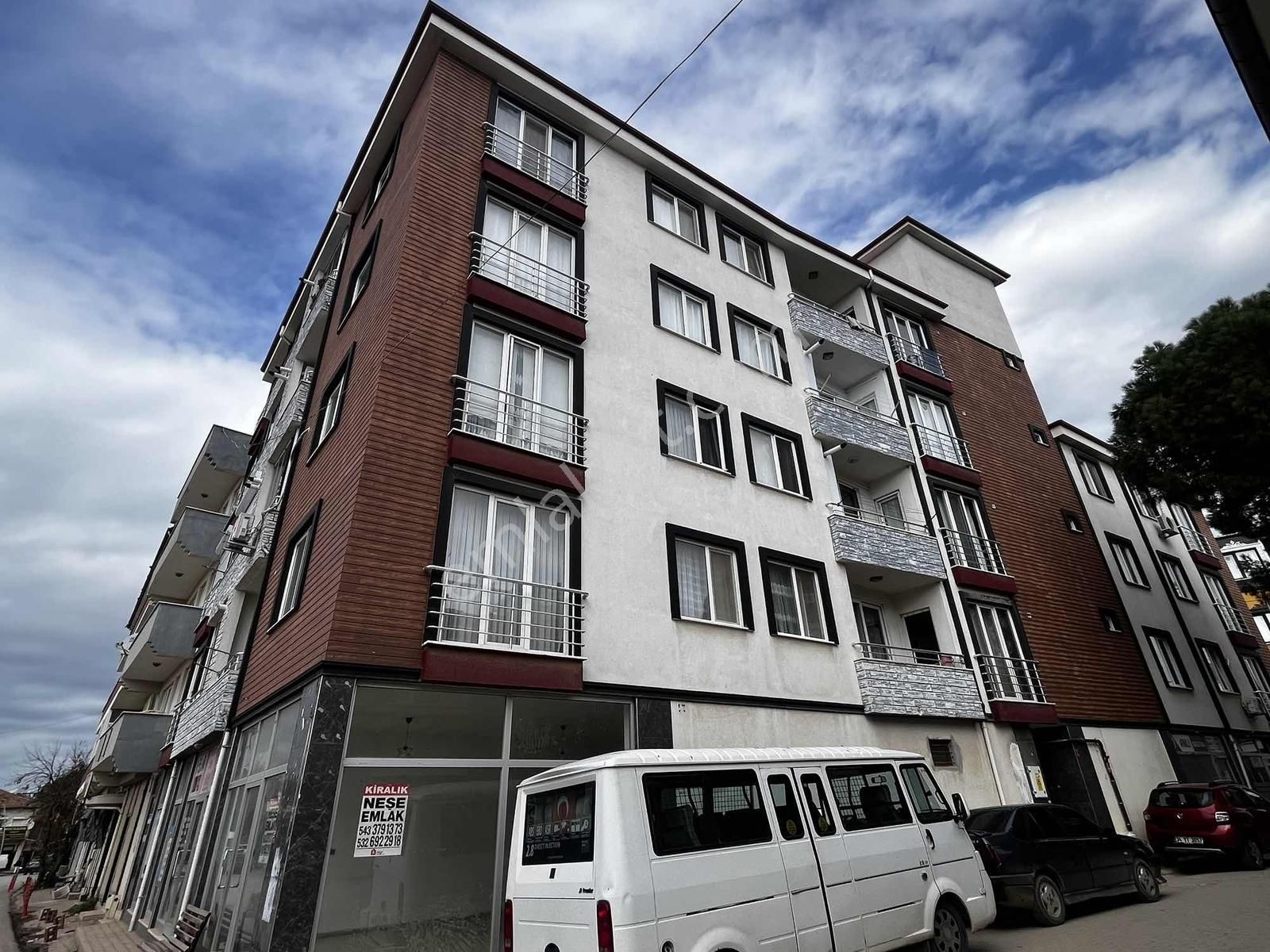 Esnaf Emlaktan Gömeç İn Tam Kalbinde 1+1 Satılık Daire