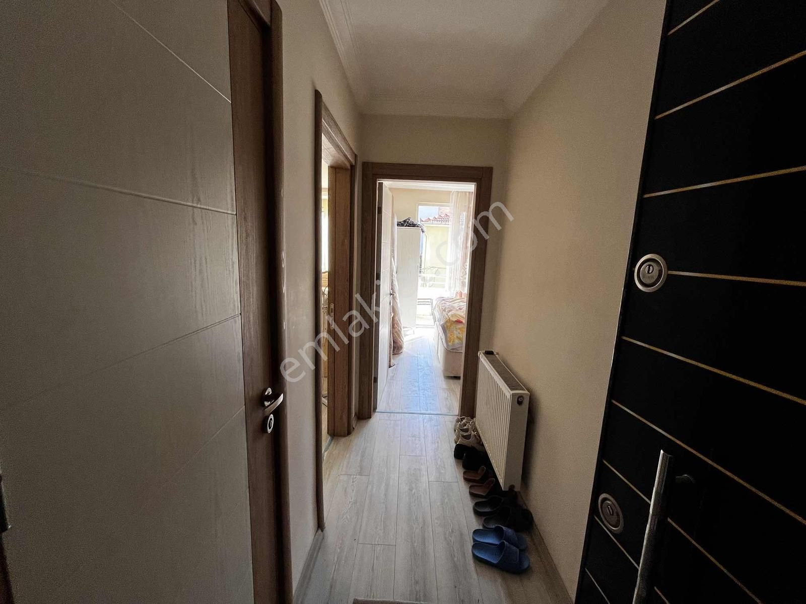 Esnaf Emlaktan Gömeç İn Tam Kalbinde 1+1 Satılık Daire - Görsel 25