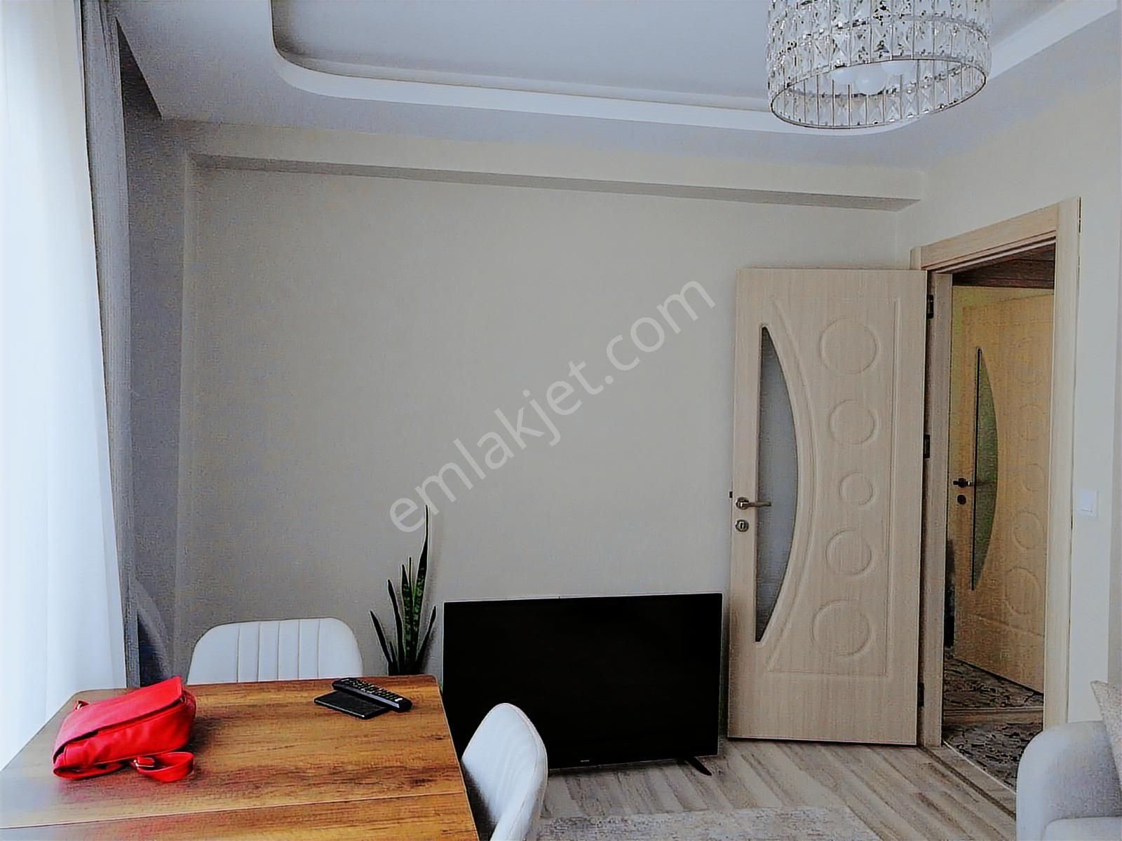 Buca Menderes Mah. D.gazlı 2+1 Ara Kat Satılık Daire - Görsel 2