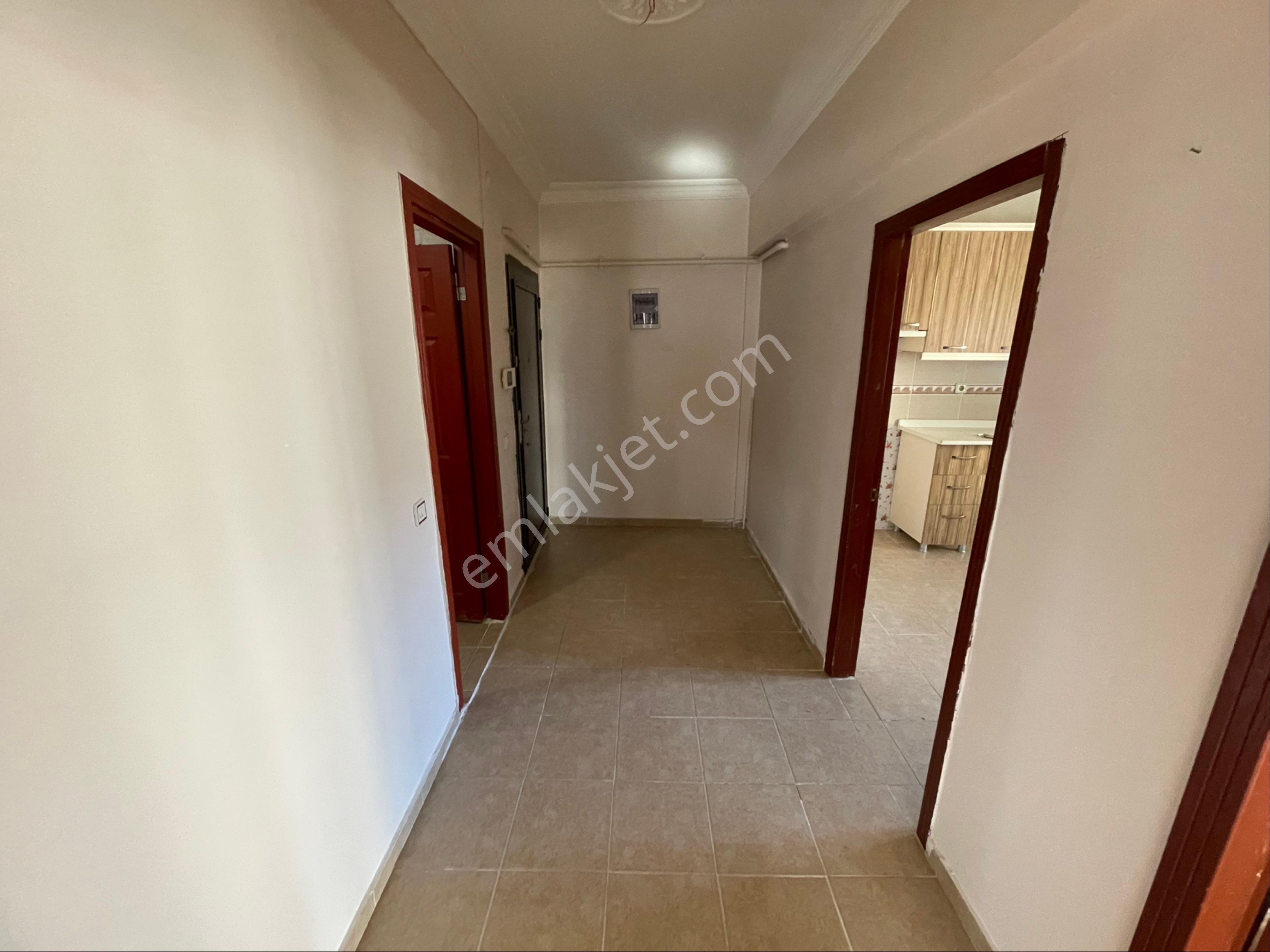 Turgut Özal Mah. Ara Kat 3+1 Kiralık Daire - Görsel 16