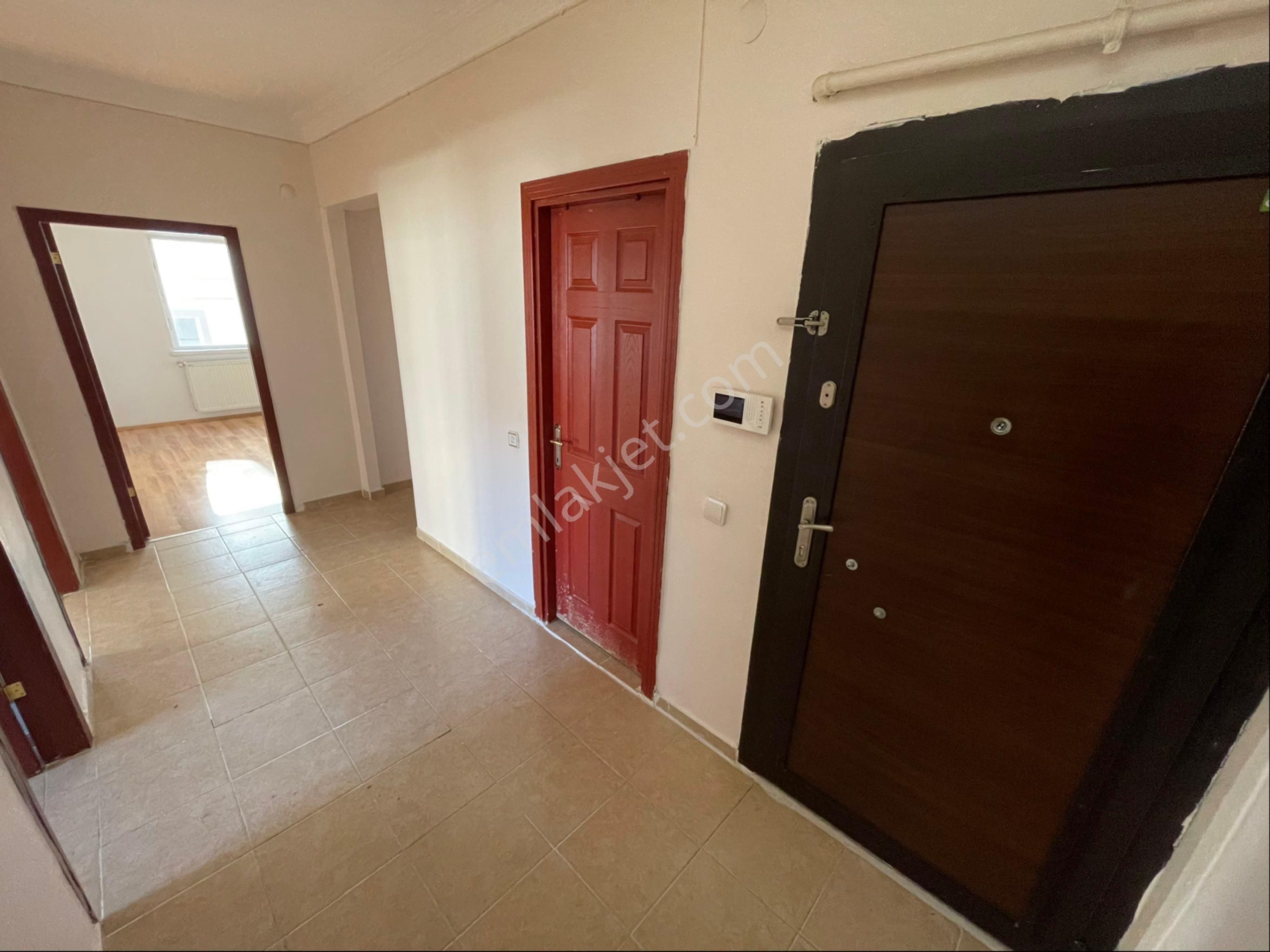 Turgut Özal Mah. Ara Kat 3+1 Kiralık Daire - Görsel 30