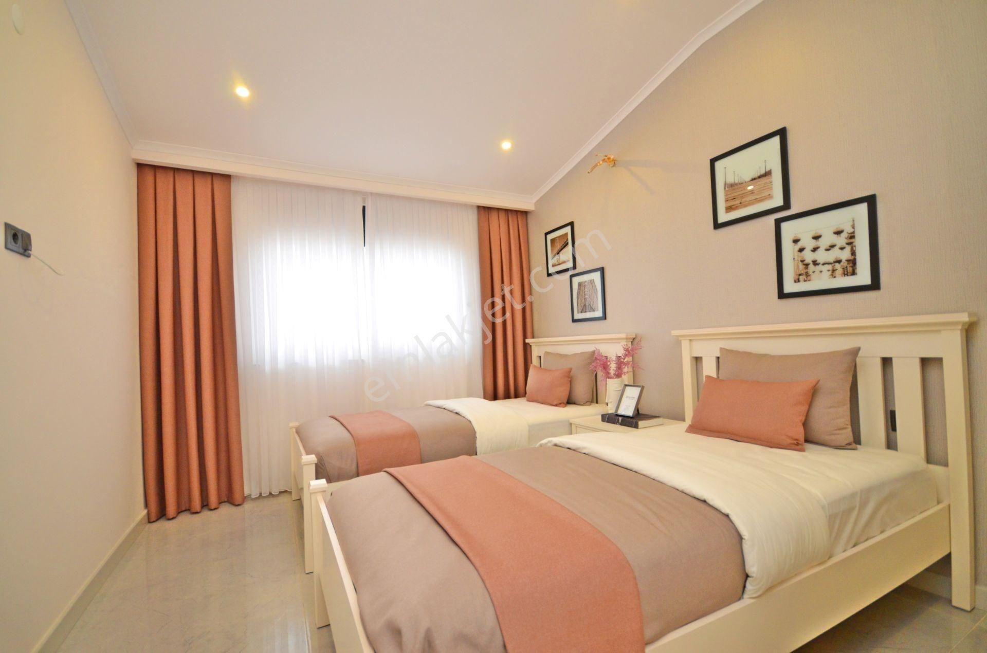 Alanya Oba’da Kale Manzaralı Full Eşyalı 2+1 Dubleks Daire - Görsel 13