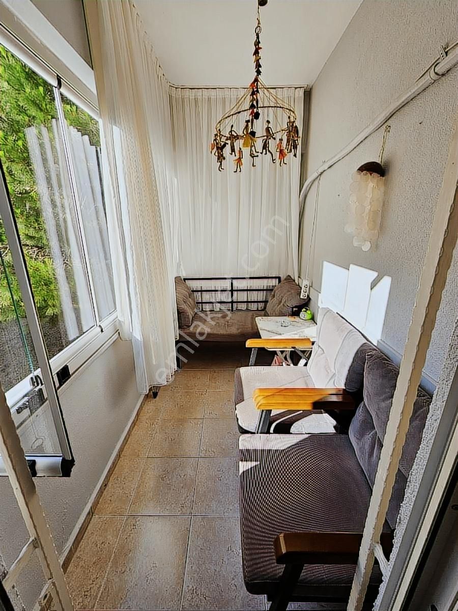 Şerifali Çetin Cad.sitemizde İçinde İçi Özel Yapılı 3+1 Balkonlu - Görsel 4