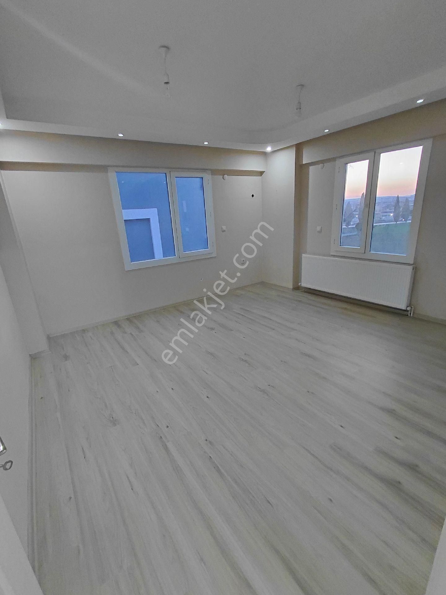 Ayrancılar Viya Emlaktan Kiralık 2+1 Doğalgazlı Lüx Daire - Görsel 7