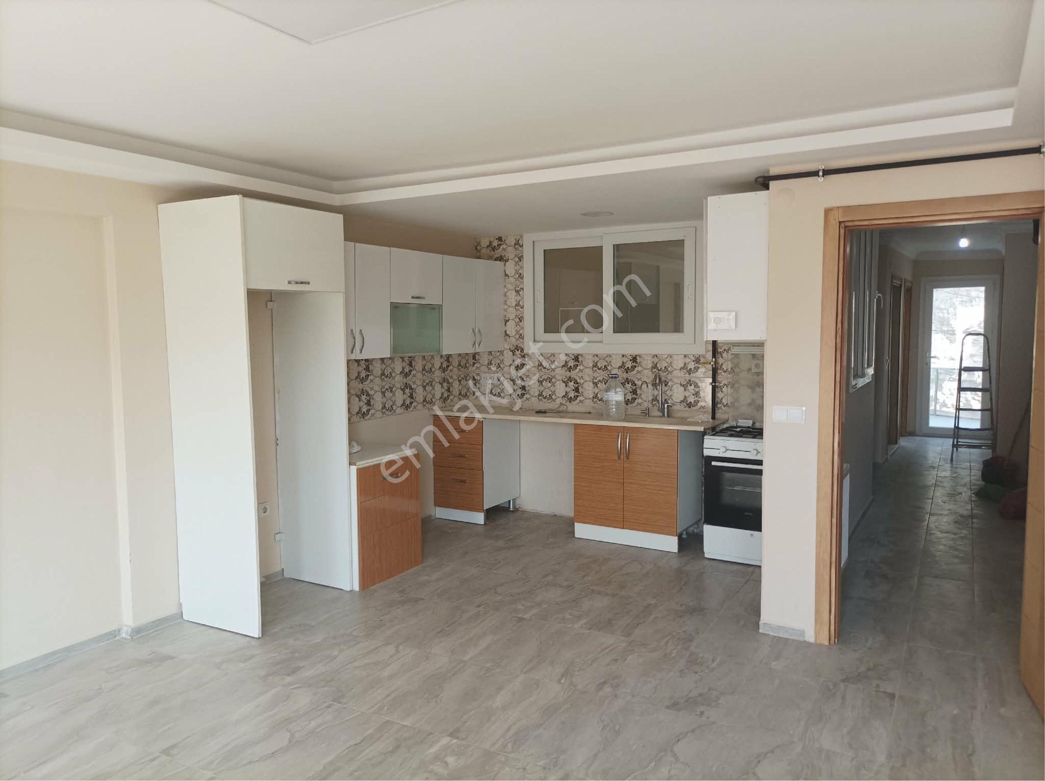 Kuşadası İki Çeşmelik Bölgesinde Satılık Dubleks - Görsel 2