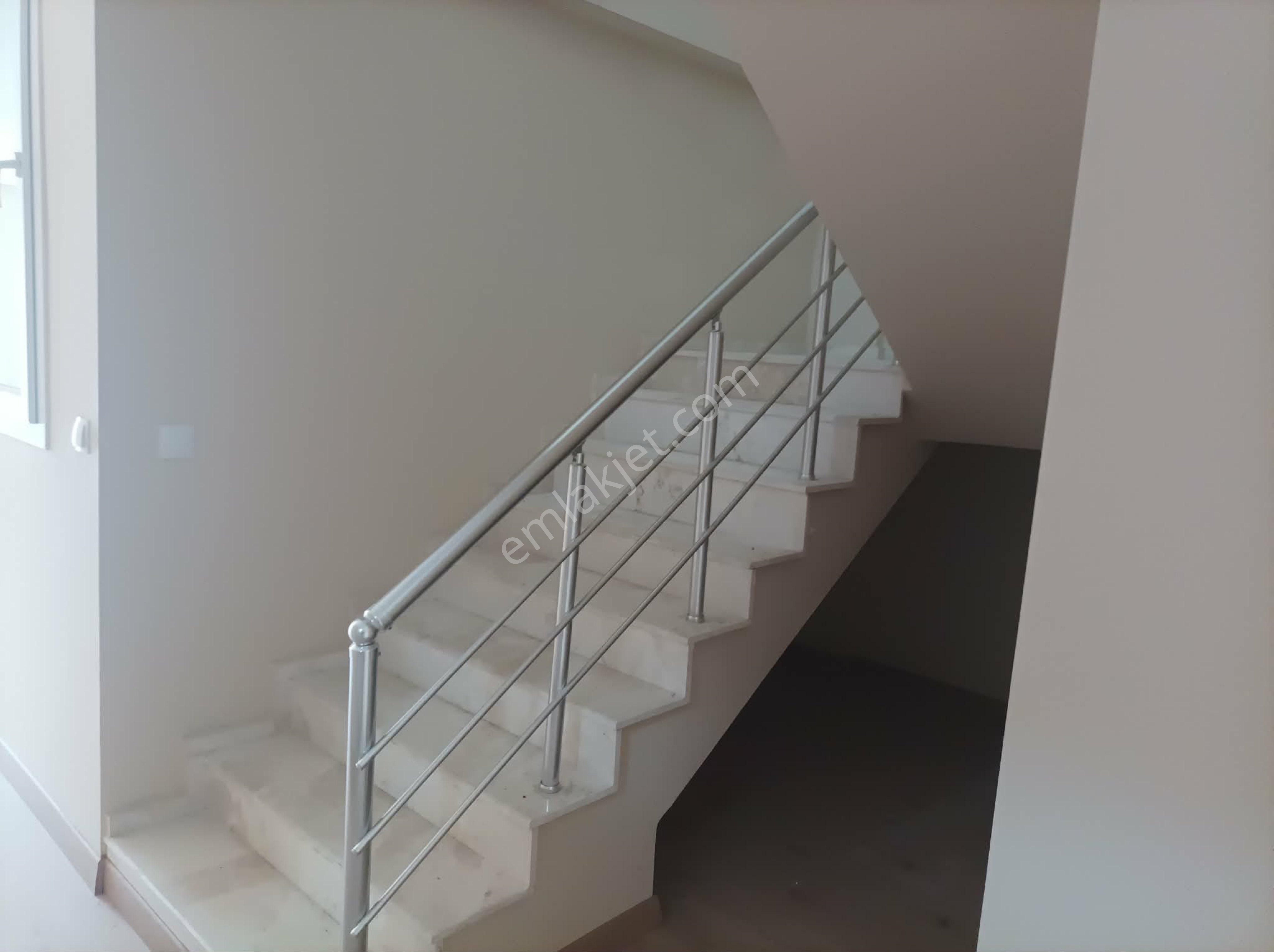 Kuşadası İki Çeşmelik Bölgesinde Satılık Dubleks - Görsel 15