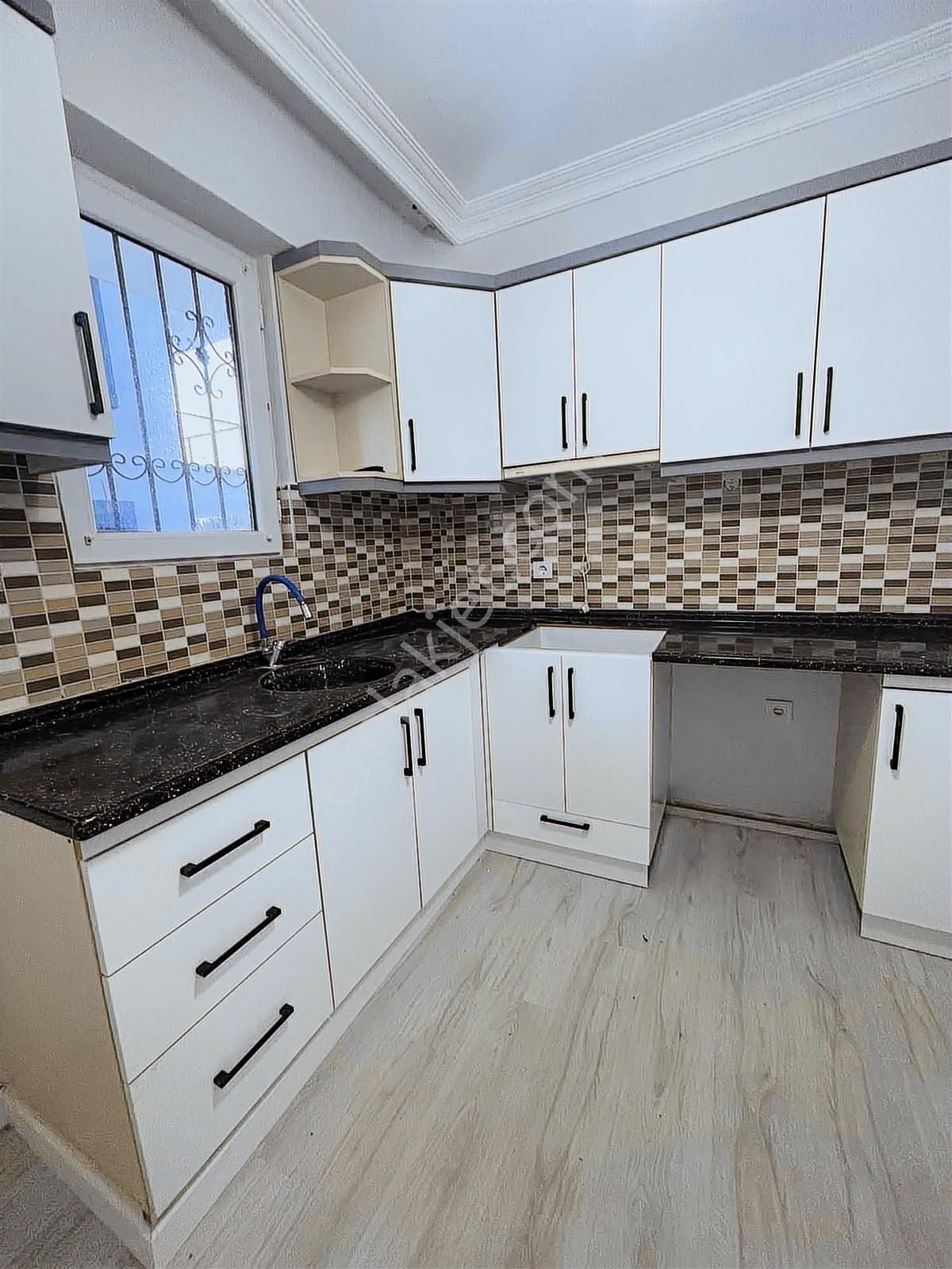 Didim Avcılar Çukurunda Satılık 2+1 Ayrı Mutfak Daire - Görsel 5