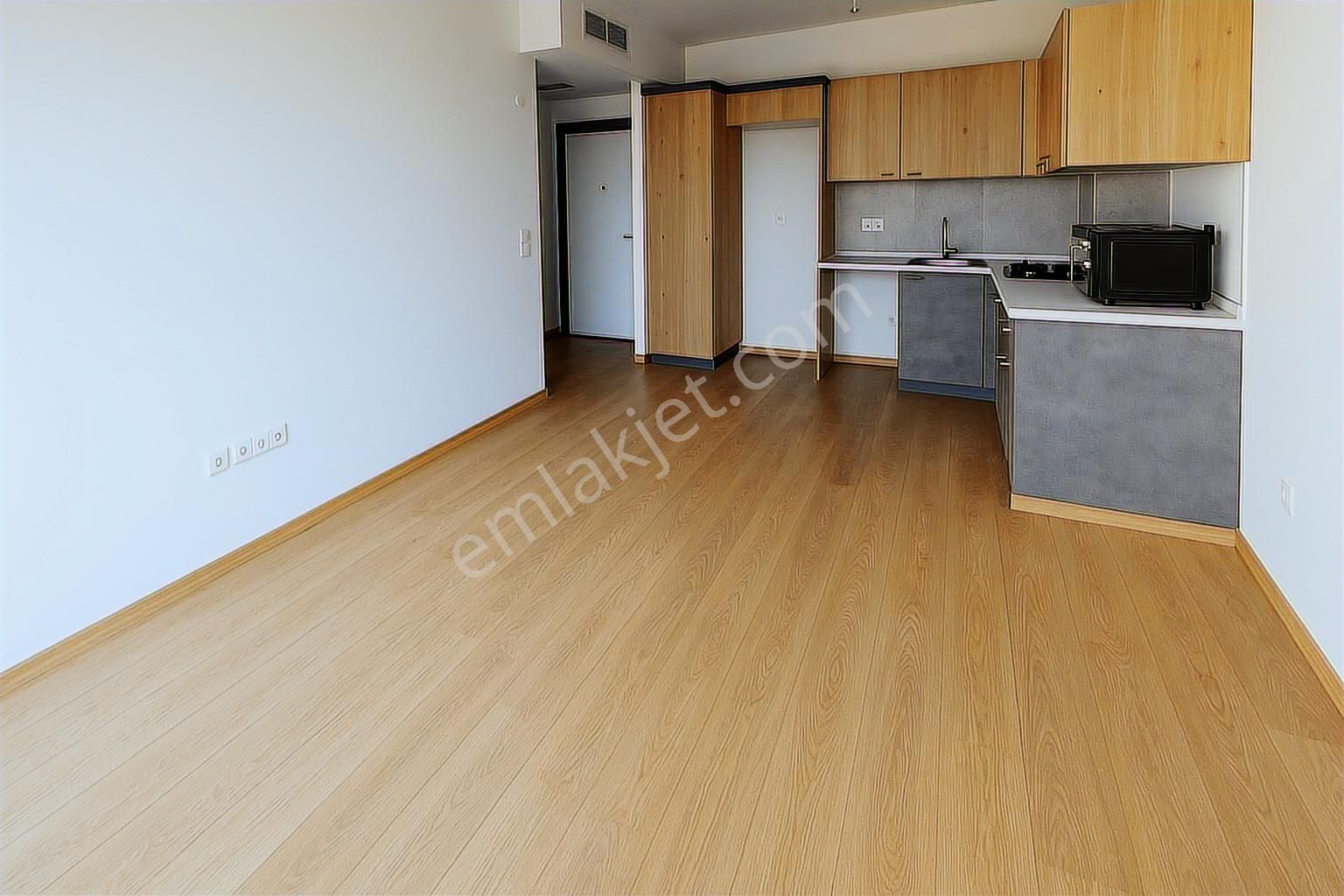 Ekpa 1207 Sitesi'nde Havuz Cephe 1+1 Güvenlikli Kiralık Daire - Görsel 10