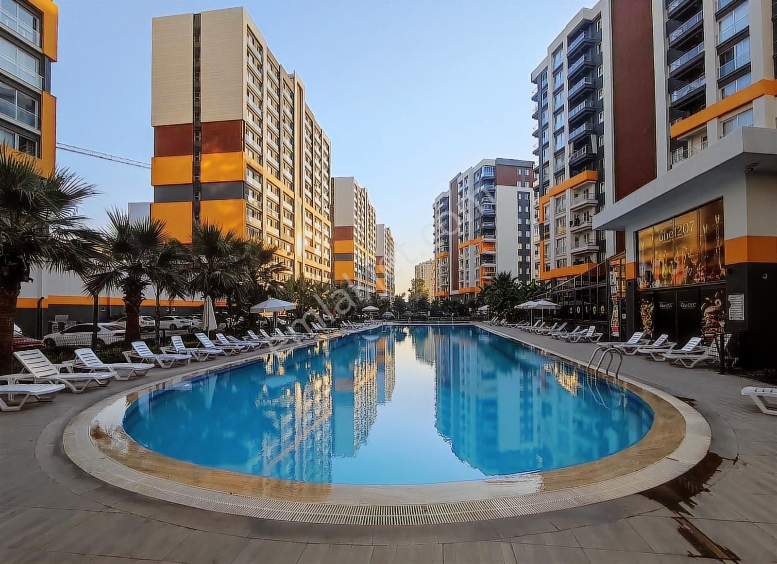 Ekpa 1207 Sitesi'nde Havuz Cephe 1+1 Güvenlikli Kiralık Daire - Görsel 15