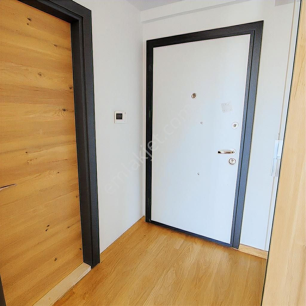 Ekpa 1207 Sitesi'nde Havuz Cephe 1+1 Güvenlikli Kiralık Daire - Görsel 11