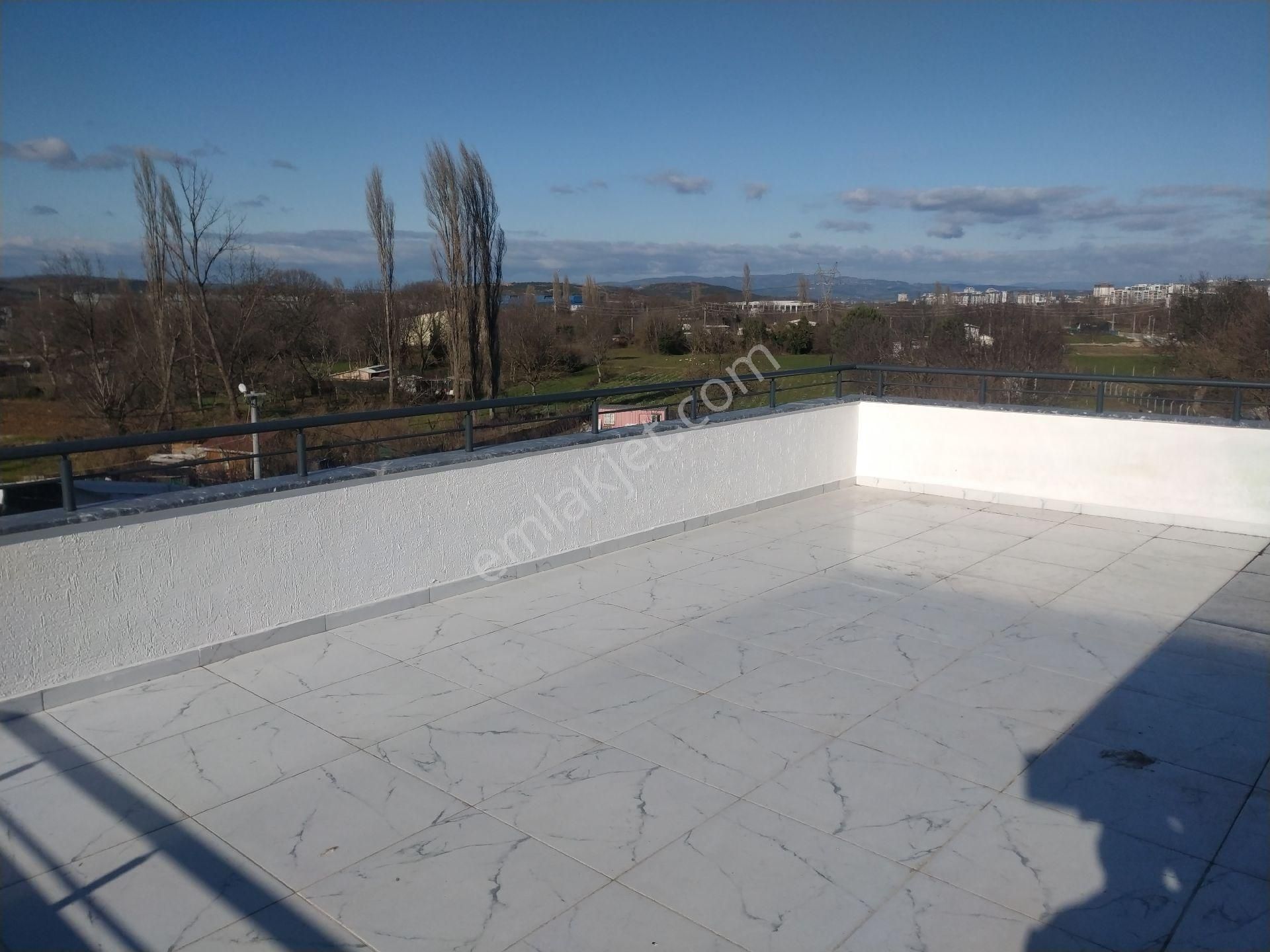 Hasansğa Köyiçi 3+1 .150m.2ve3.kat Dublex Kombili Asansörlü Otopaklı Sıfır Dublex Daire - Görsel 23