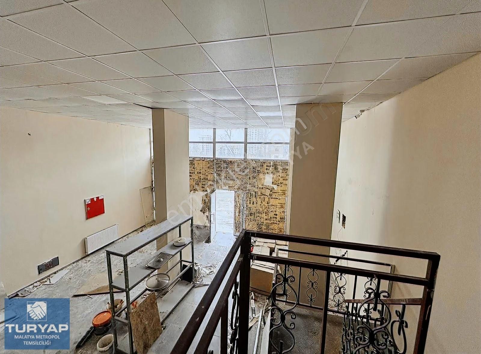Turyap Metropolden Altınkayısı Blv. Arkası Kiralık Dükkan - Görsel 8