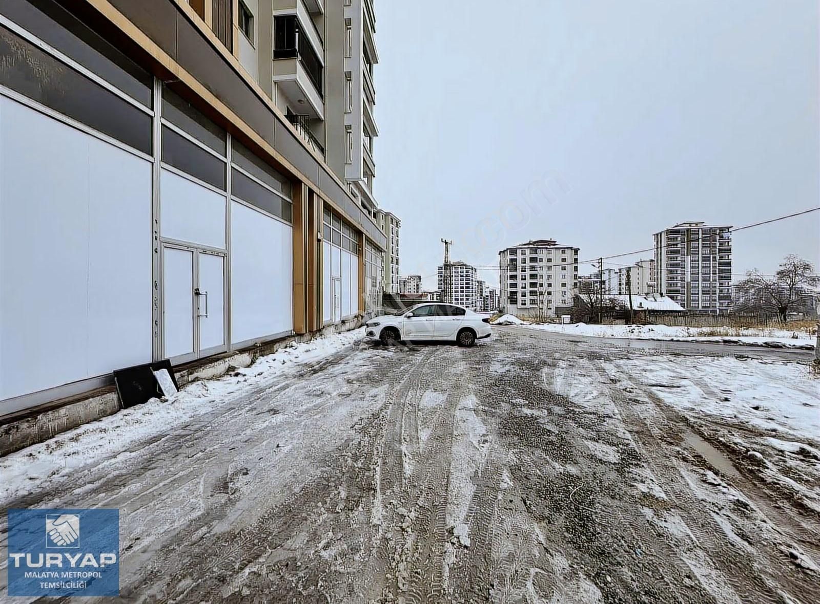 Turyap Metropolden Altınkayısı Blv. Arkası Kiralık Dükkan - Görsel 17