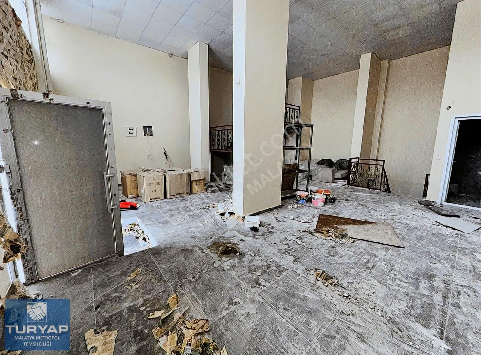 Turyap Metropolden Altınkayısı Blv. Arkası Kiralık Dükkan - Görsel 3