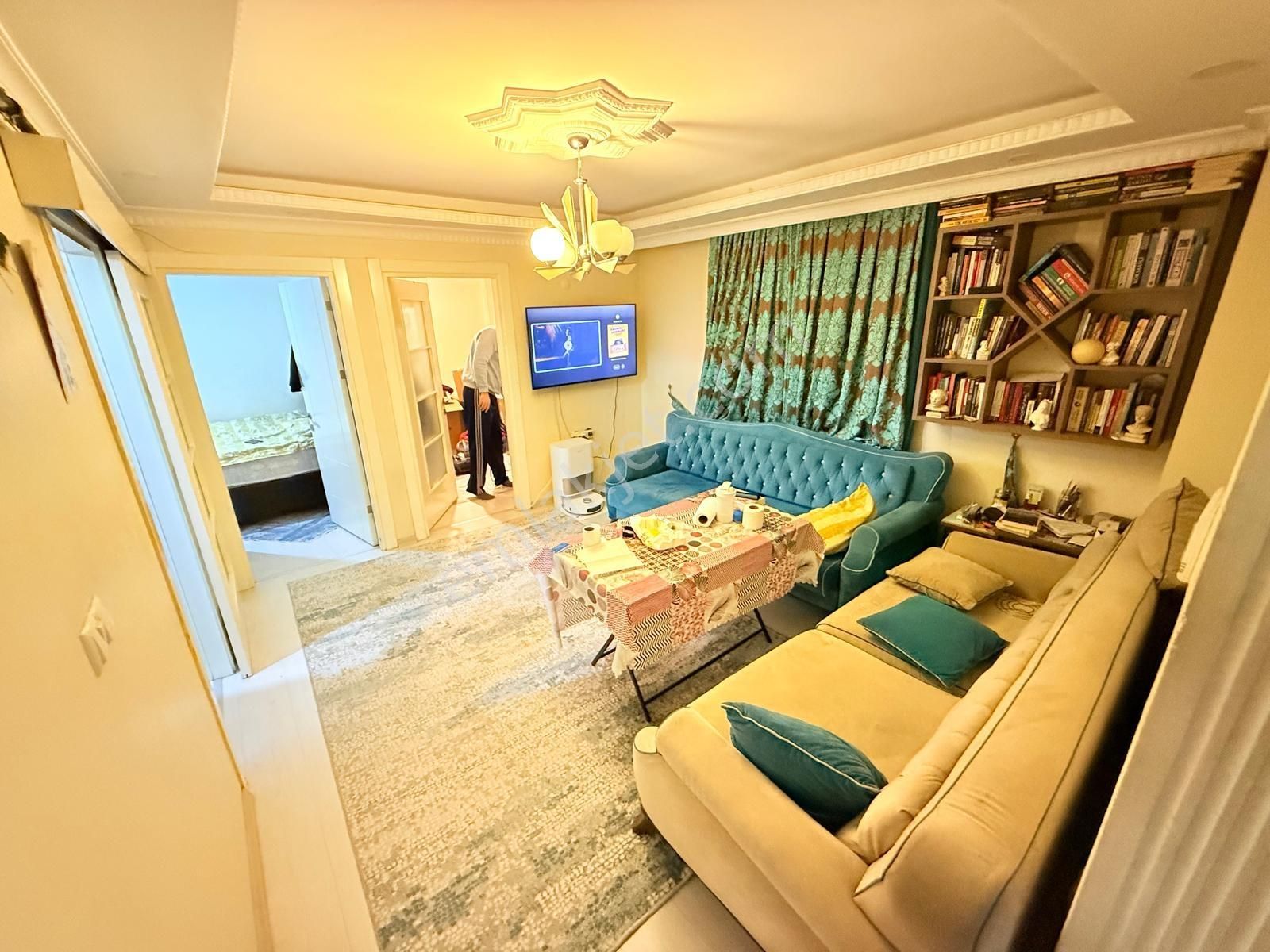 Pusula İnş.tan Ugurmumcu Mah Merkez Konumda 80m2 Bahçe Katı Dair - Görsel 26