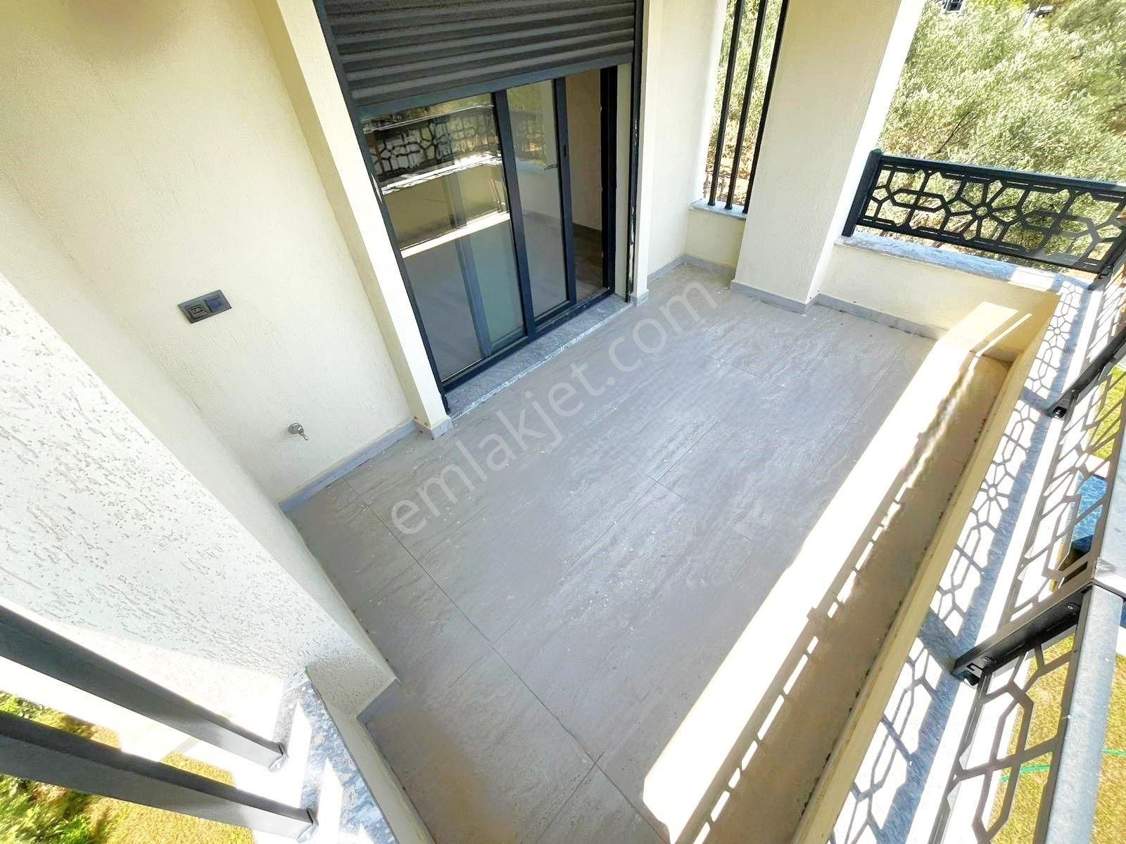 Güre'de Muhteşem Kazdağları Ve Deniz Manzaralı Ultra Lüks Site İçi Bağımsız Havuzlu 4+1satılık Villa - Görsel 8