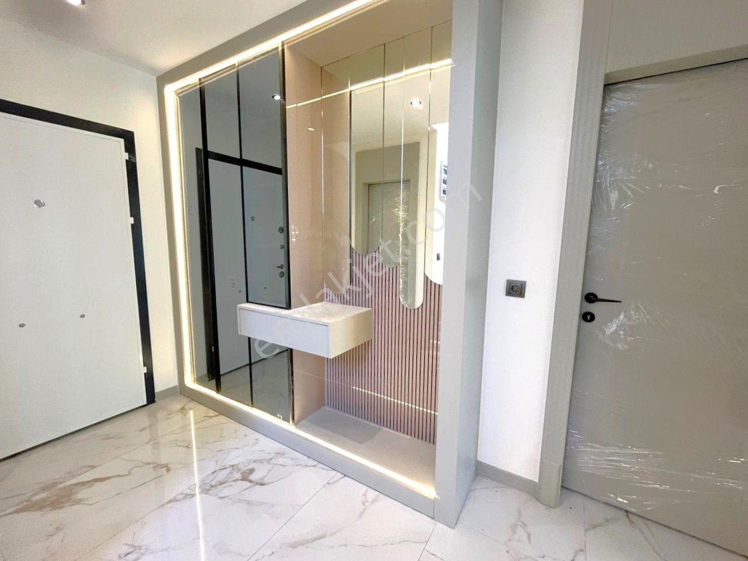 Güre'de Muhteşem Kazdağları Ve Deniz Manzaralı Ultra Lüks Site İçi Bağımsız Havuzlu 4+1satılık Villa - Görsel 9