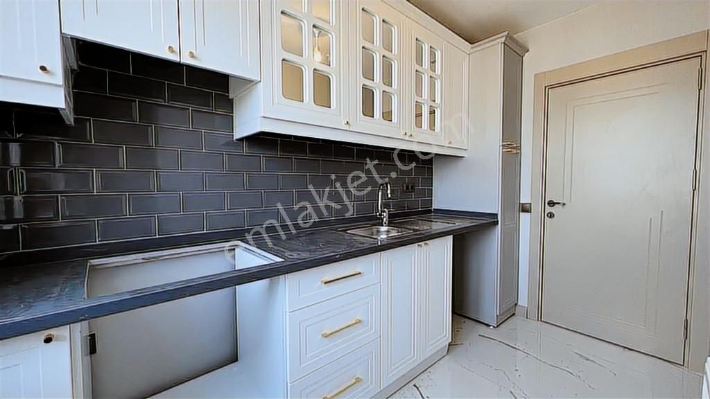 Site İçi 4+1 Arakat Daire - Görsel 5