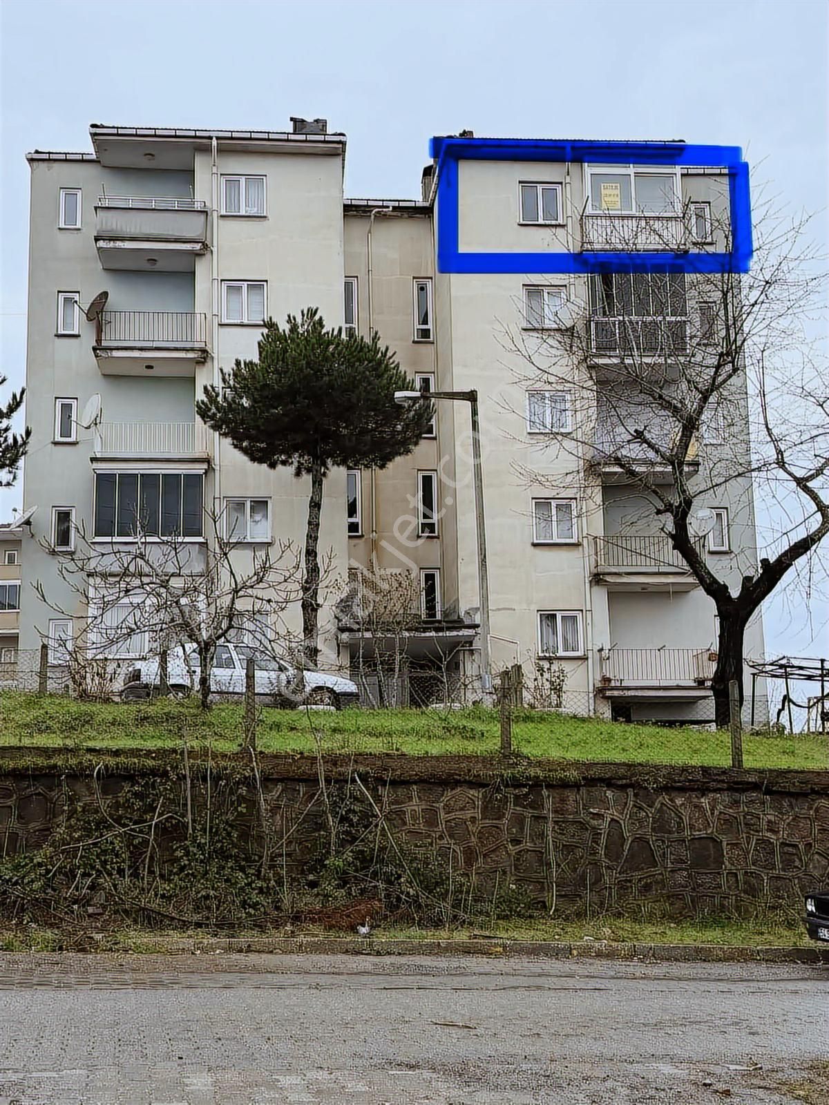 Berat Emlaktan Ayazlı Mah Satılık 3+1