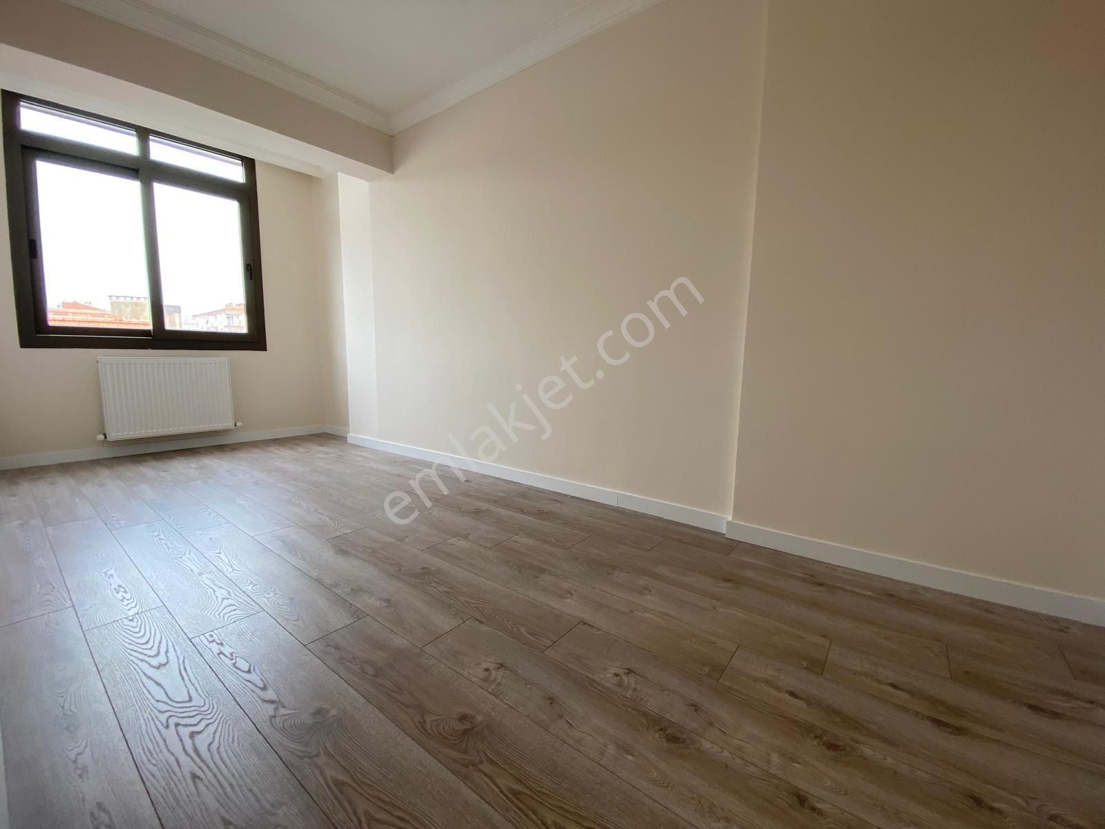 Hatay Metrosuna Yakın 4 + 1 Teraslı Full Tadilatlı Satılık Daire - Görsel 18