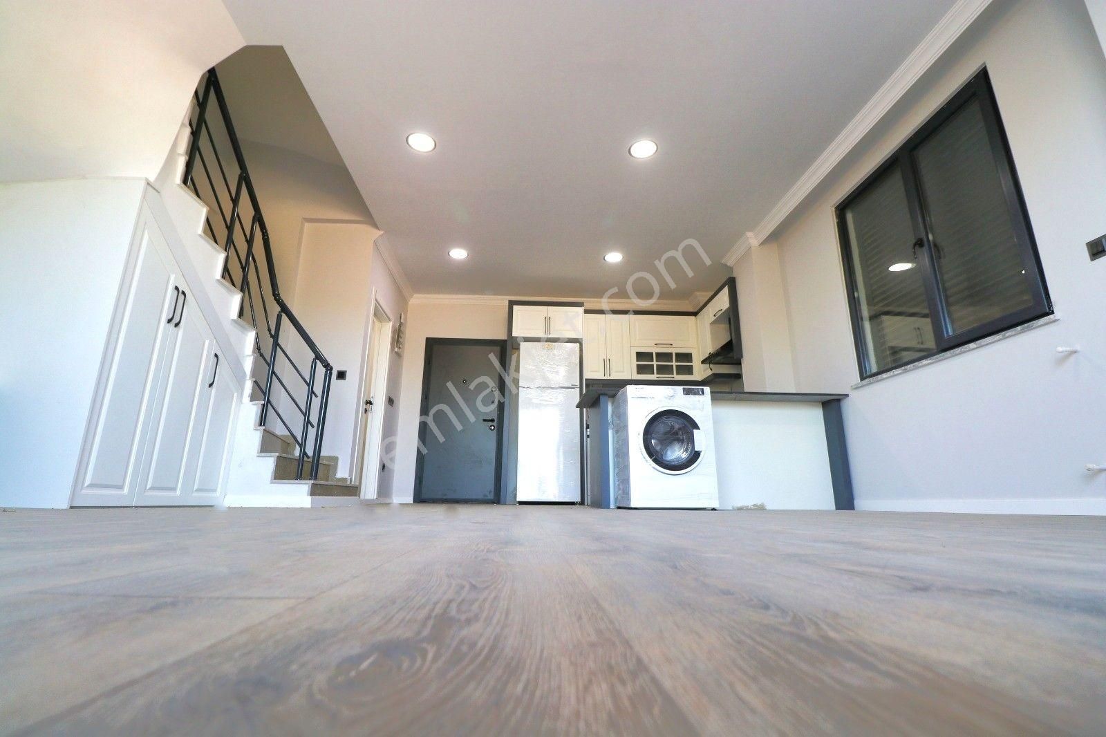 🏡güre'de Aygül'den Muhteşem Kazdağları Manzarası İle Sıfır Geniş Bahçe Kullanımlı 4+1 Satılık Villa - Görsel 4