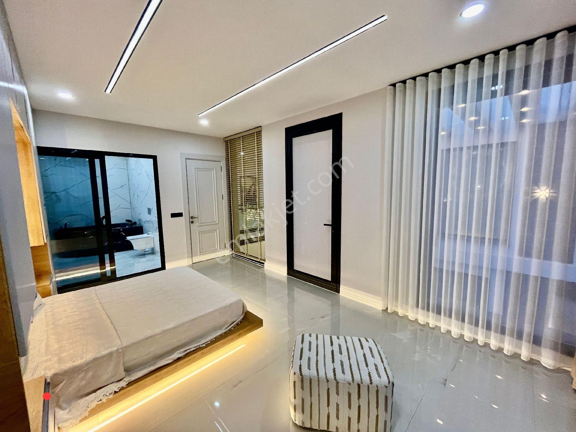 Didim Efeler Mah Satılık Ultra Lüks Villa - Görsel 24