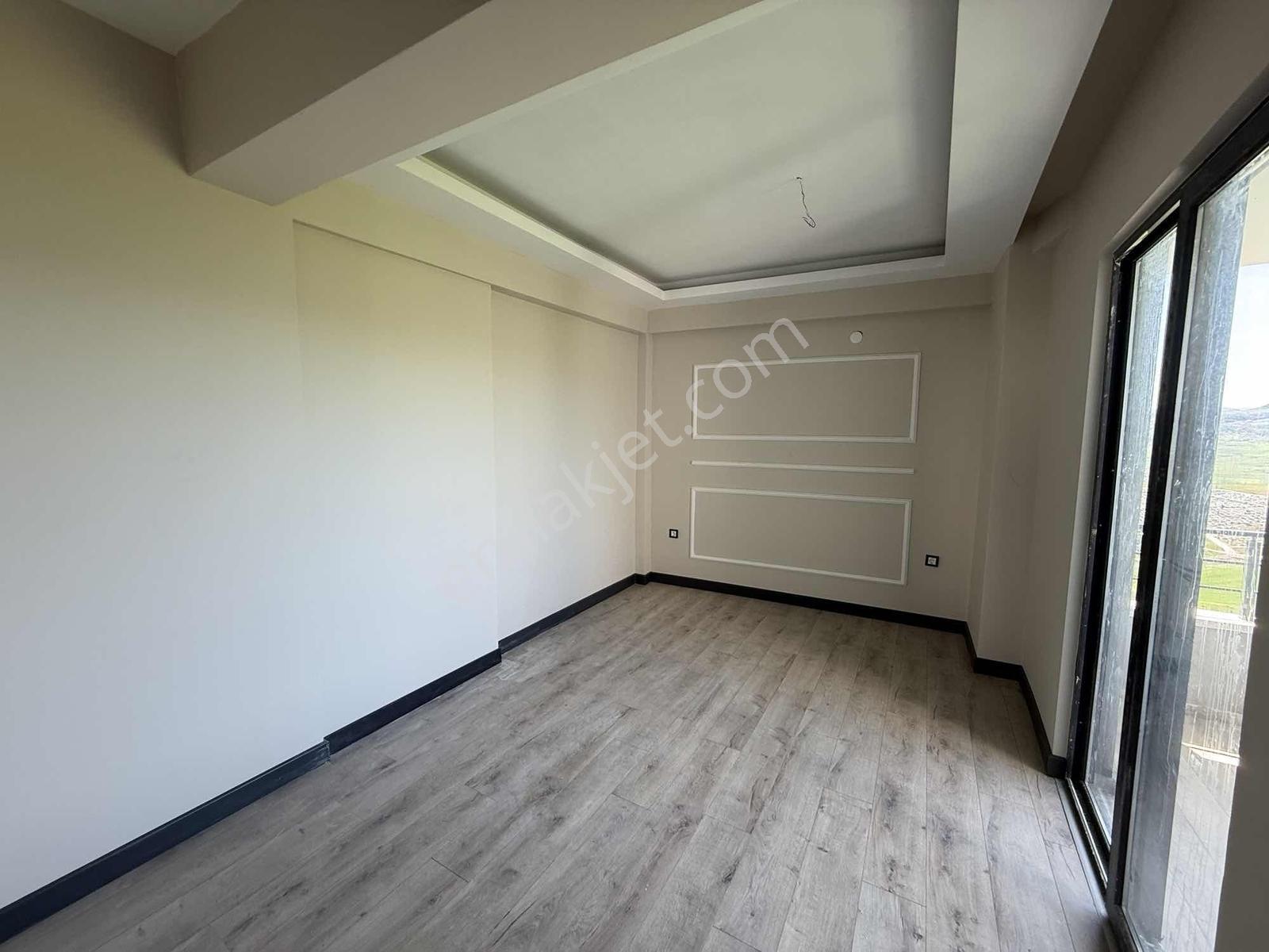 Beypınar'da Salon Mutfak Ayrı 2+1 Lüks Daire.. - Görsel 16