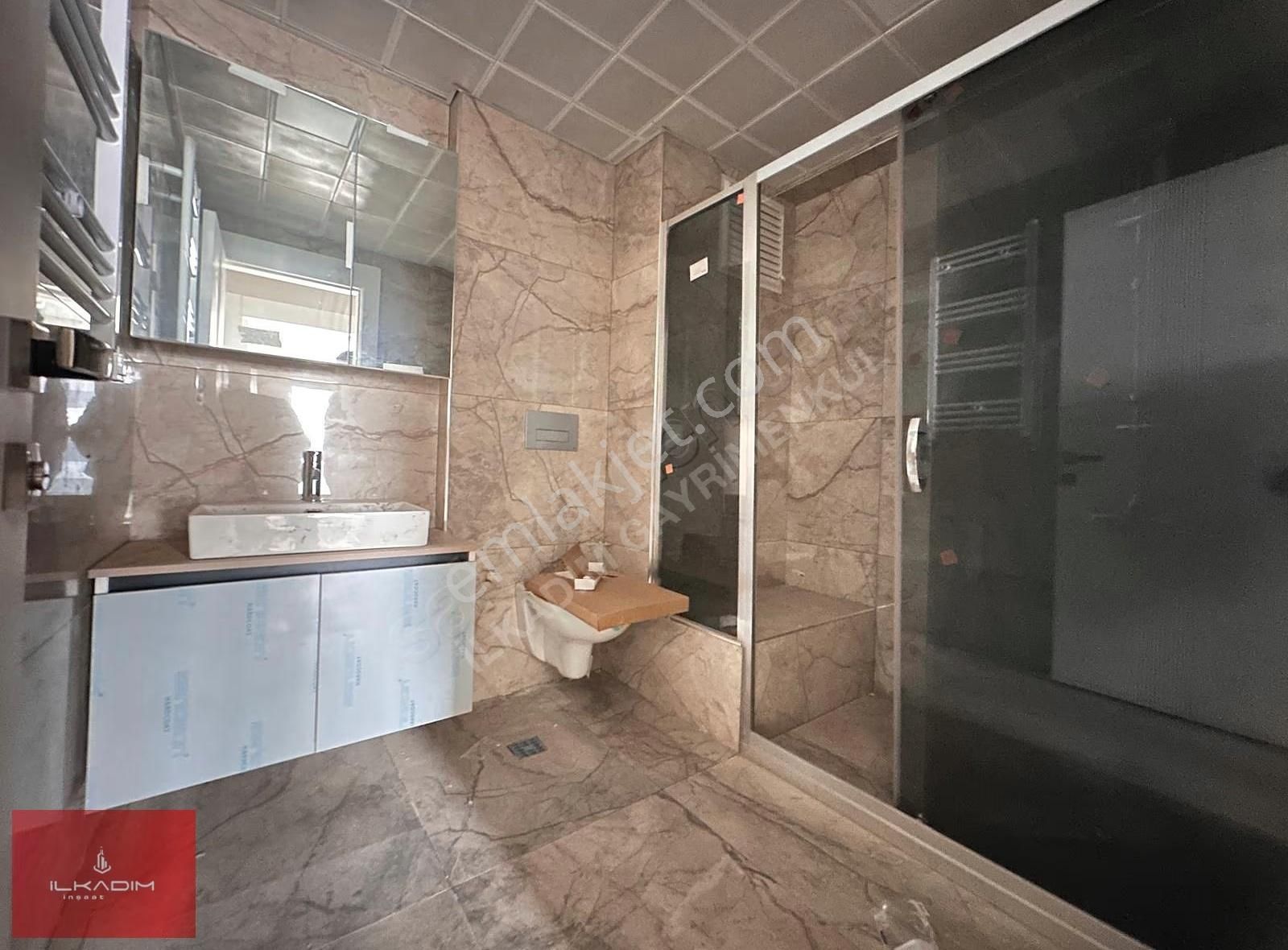 Ovacıkta Çift Bloklu Sitede Güney Batı Cephe 4+1 - Görsel 13