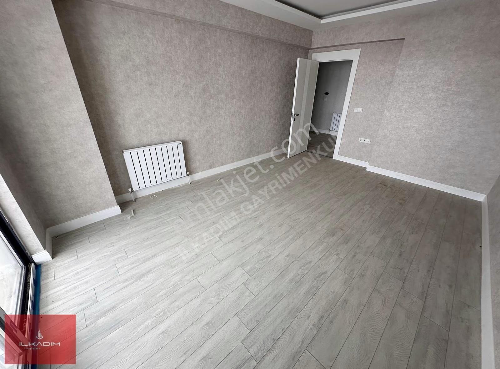 Ovacıkta Çift Bloklu Sitede Güney Batı Cephe 4+1 - Görsel 35