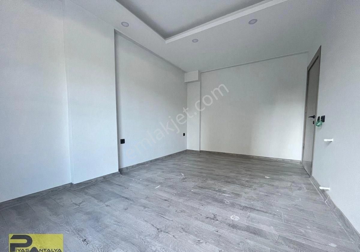 Varsak Aktoprak’da 1+1 Geniş Daire - Görsel 13