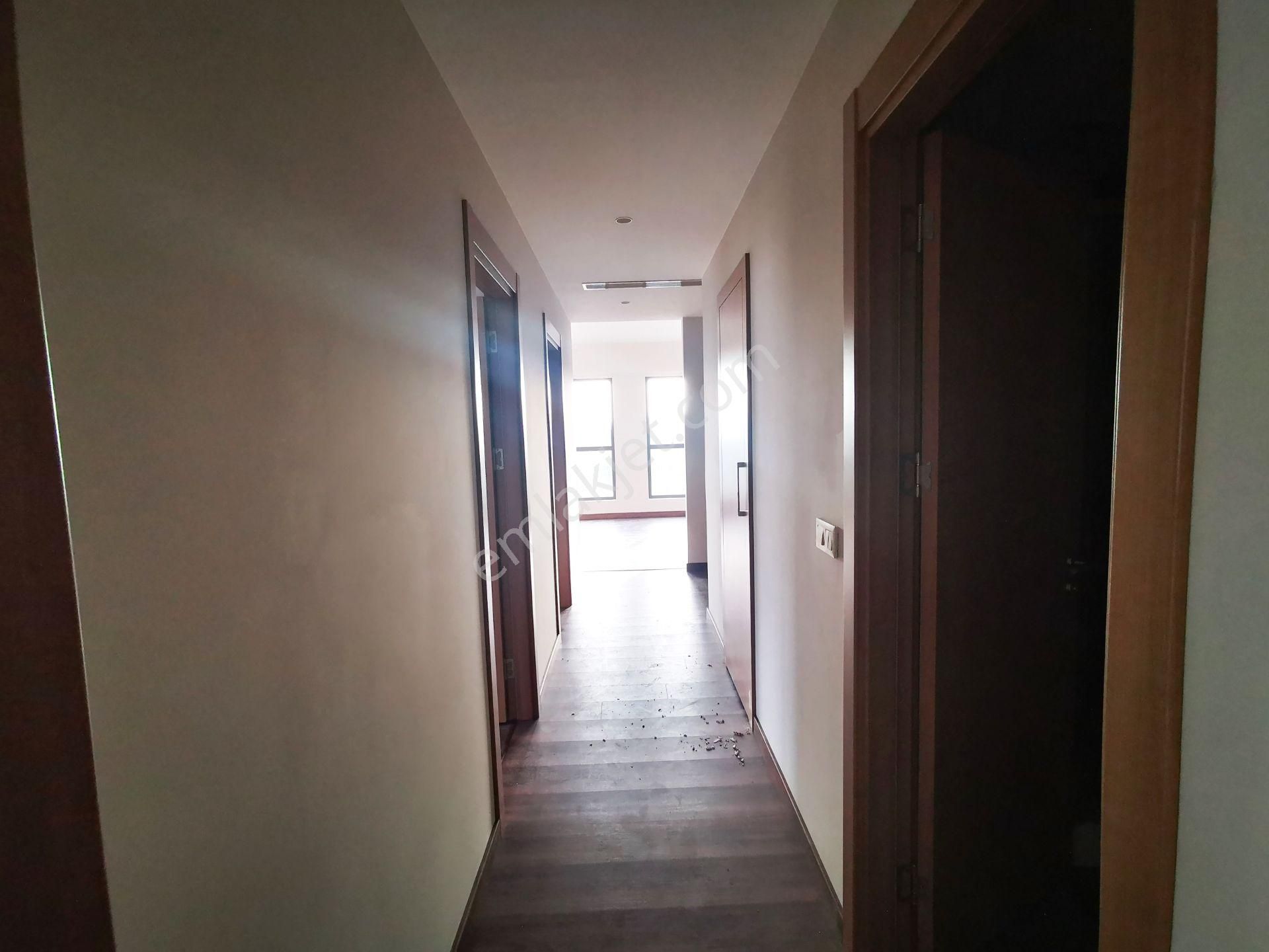 Nef Ormantepe Çekmeköy'de 60.000 Kiracılı 2.kat 127m2 Satılık 2+1 - Görsel 12