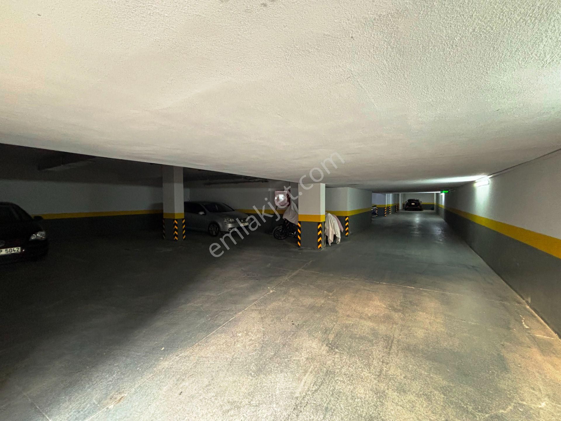 Bostancı Karakolu Arkası 2017 Yapımı 100m2 Otoparklı Satılık 3+1 - Görsel 34