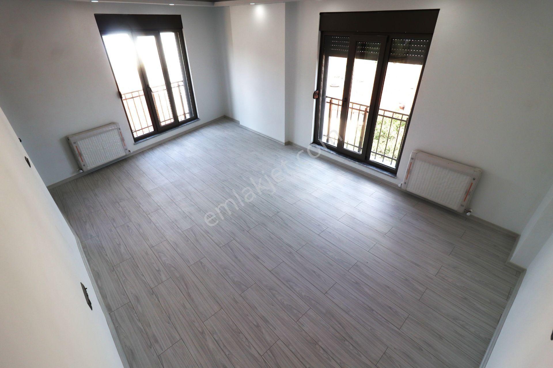 Edremit Zeytinli'de Aygül'den Sıfır Ön Cephe Ayrı Mutfak Ebeveyn Banyolu Asansörlü 2+1 Satılık Daire - Görsel 8