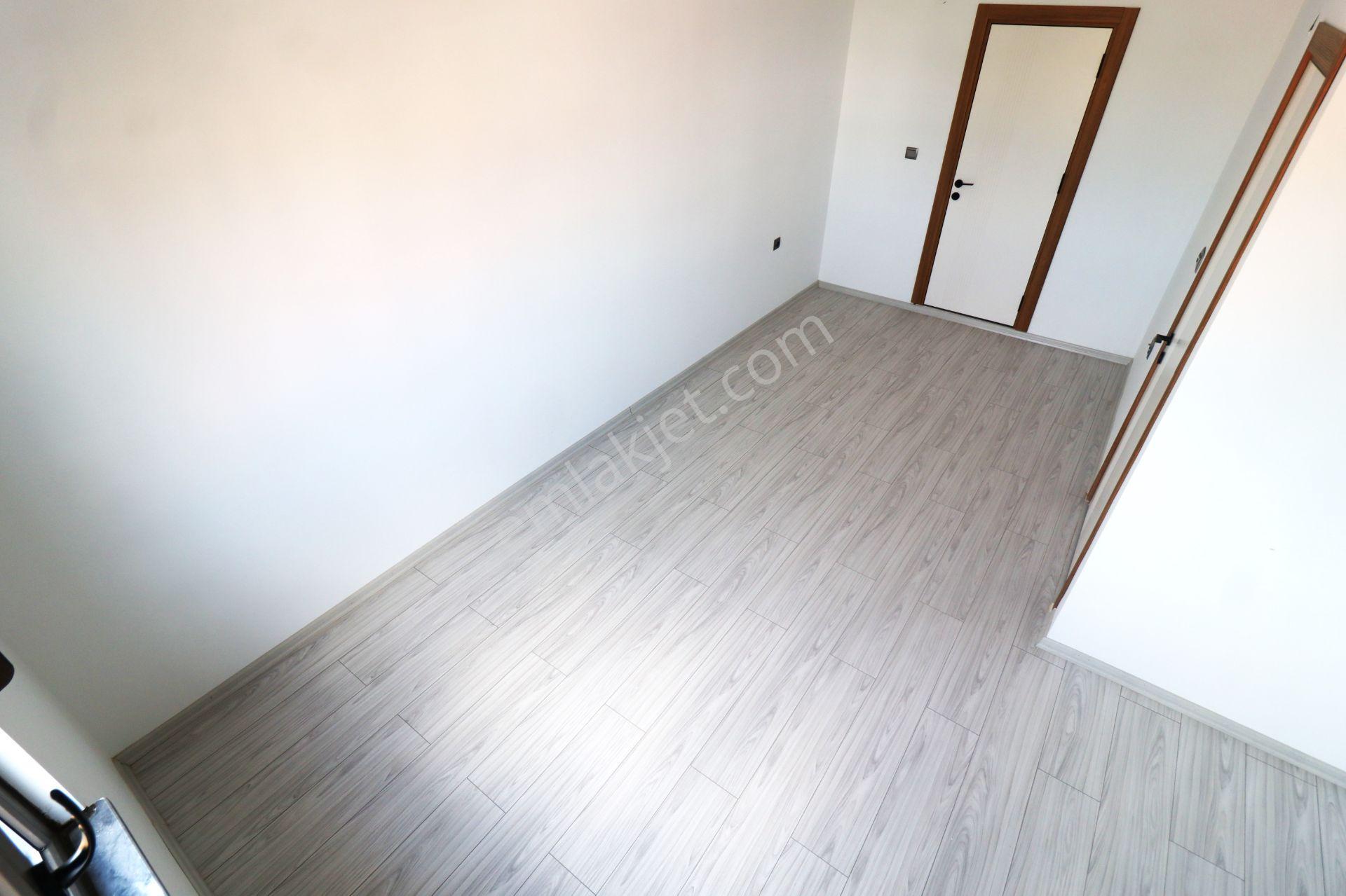Edremit Zeytinli'de Aygül'den Sıfır Ön Cephe Ayrı Mutfak Ebeveyn Banyolu Asansörlü 2+1 Satılık Daire - Görsel 19