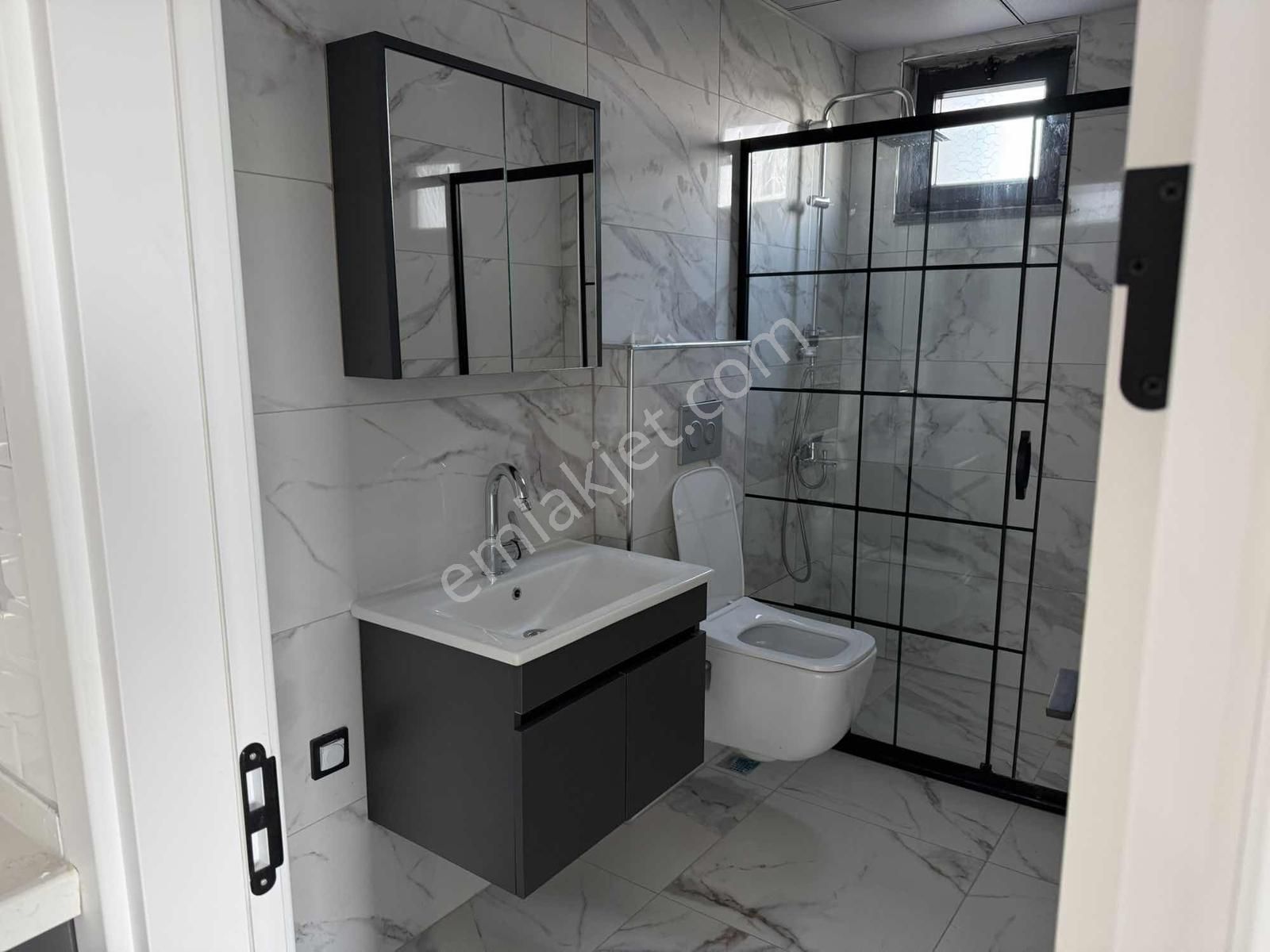 Şehir Hastanesine Çok Yakın 1+1 Sıfır Lüks Manzaralı Daireler - Görsel 27