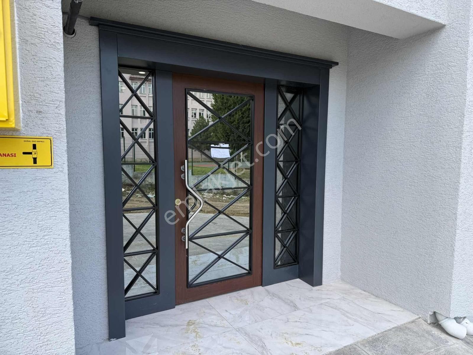 Şehir Hastanesine Çok Yakın 1+1 Sıfır Lüks Manzaralı Daireler - Görsel 6