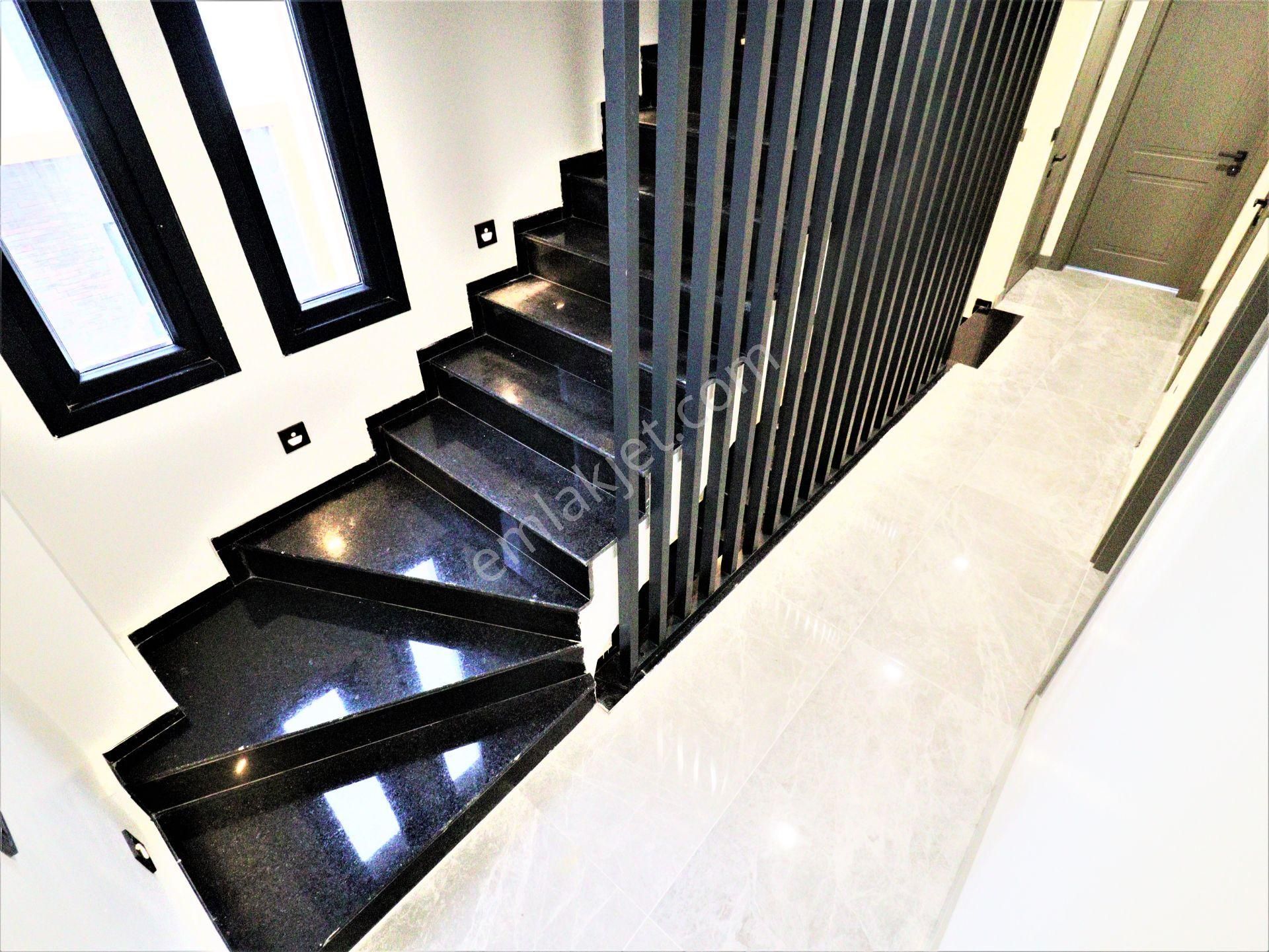 💎aygül'den💎burhaniye İçmeler'de Denize 50 Metre Ful Deniz Manzaralı Tam Bağımsız 4+1 Satılık Villa - Görsel 26