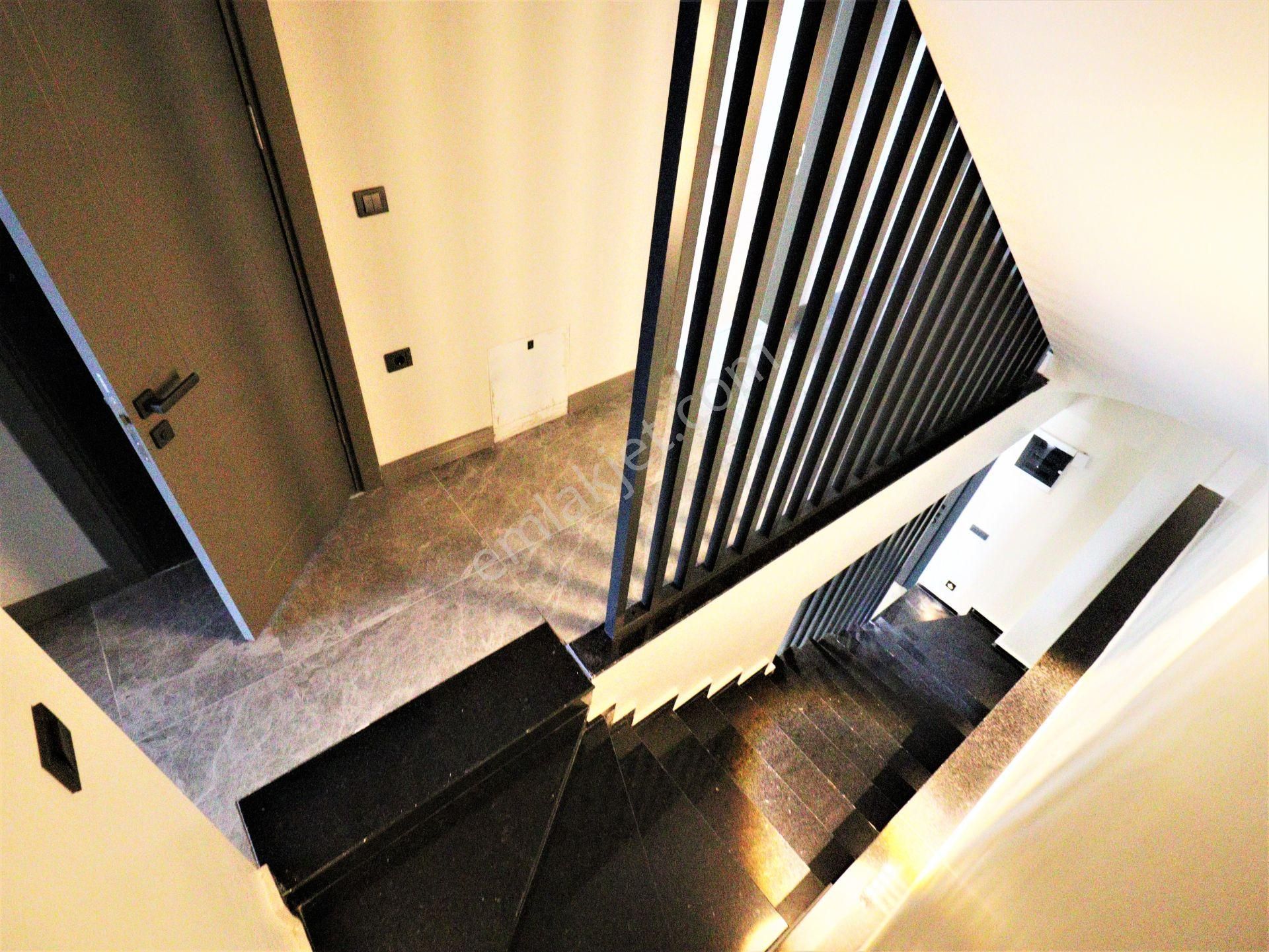 💎aygül'den💎burhaniye İçmeler'de Denize 50 Metre Ful Deniz Manzaralı Tam Bağımsız 4+1 Satılık Villa - Görsel 23