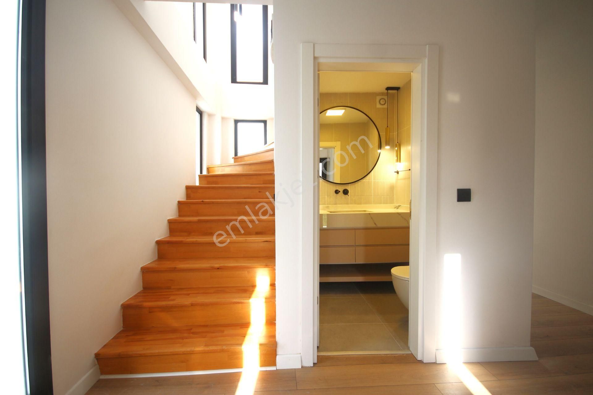 Güre'de Aygül'den Sıfır Tam Bağımsız Havuzlu,saunalı,şömineli Ultra Lüks 4+1 Satılık Müstakil Villa - Görsel 11